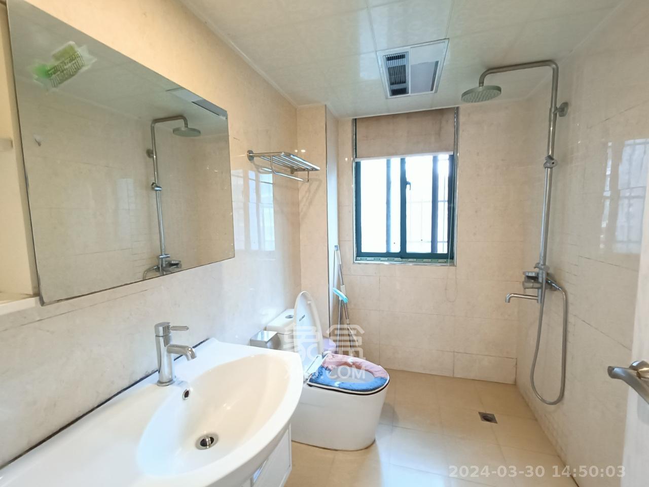才子佳郡  5室2厅2卫   2700.00元/月室内图1