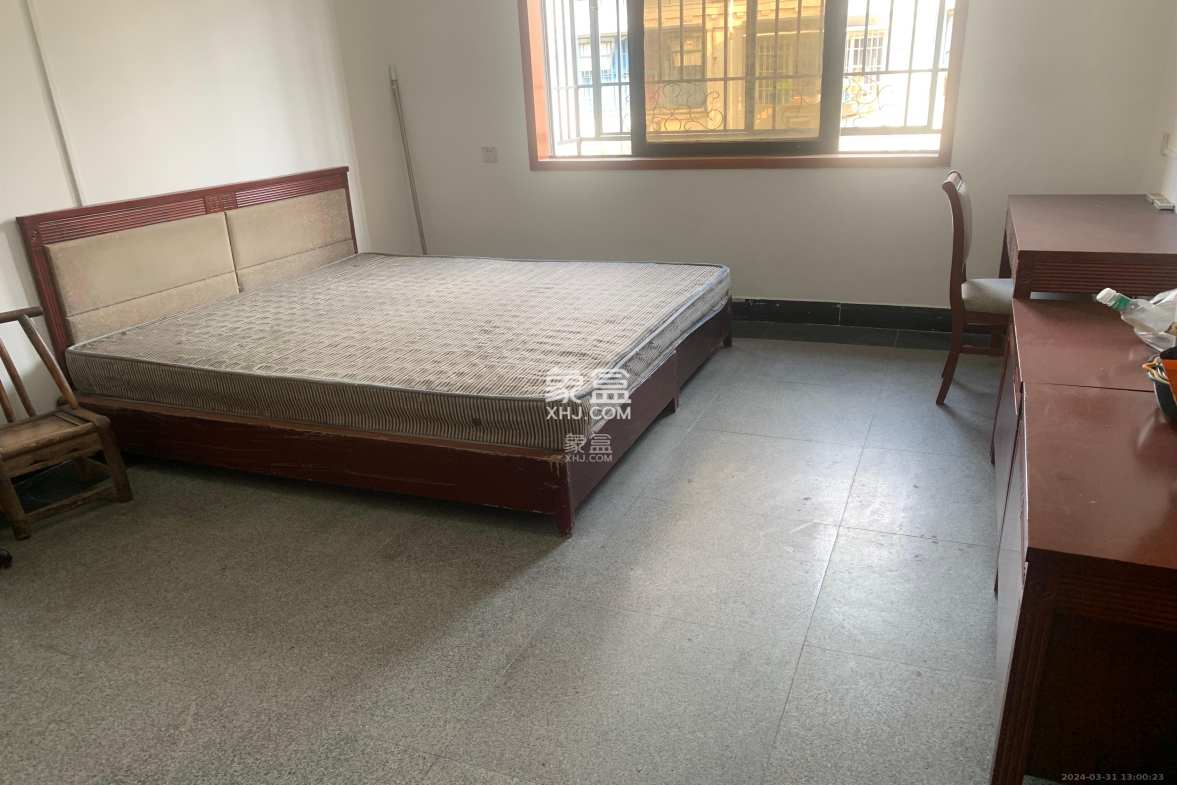 星沙二区 1室1厅1卫 13000.00元/月 星沙二区 1室1厅1卫 13000.00元/月室内图