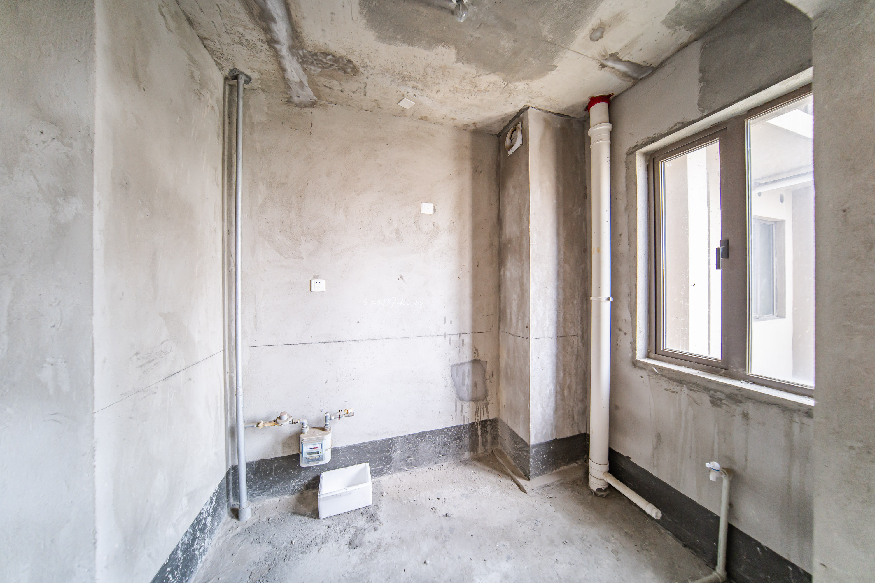 合能洋湖公馆  3室2厅3卫    86.0万 合能洋湖公馆  3室2厅3卫    86.0万厨房