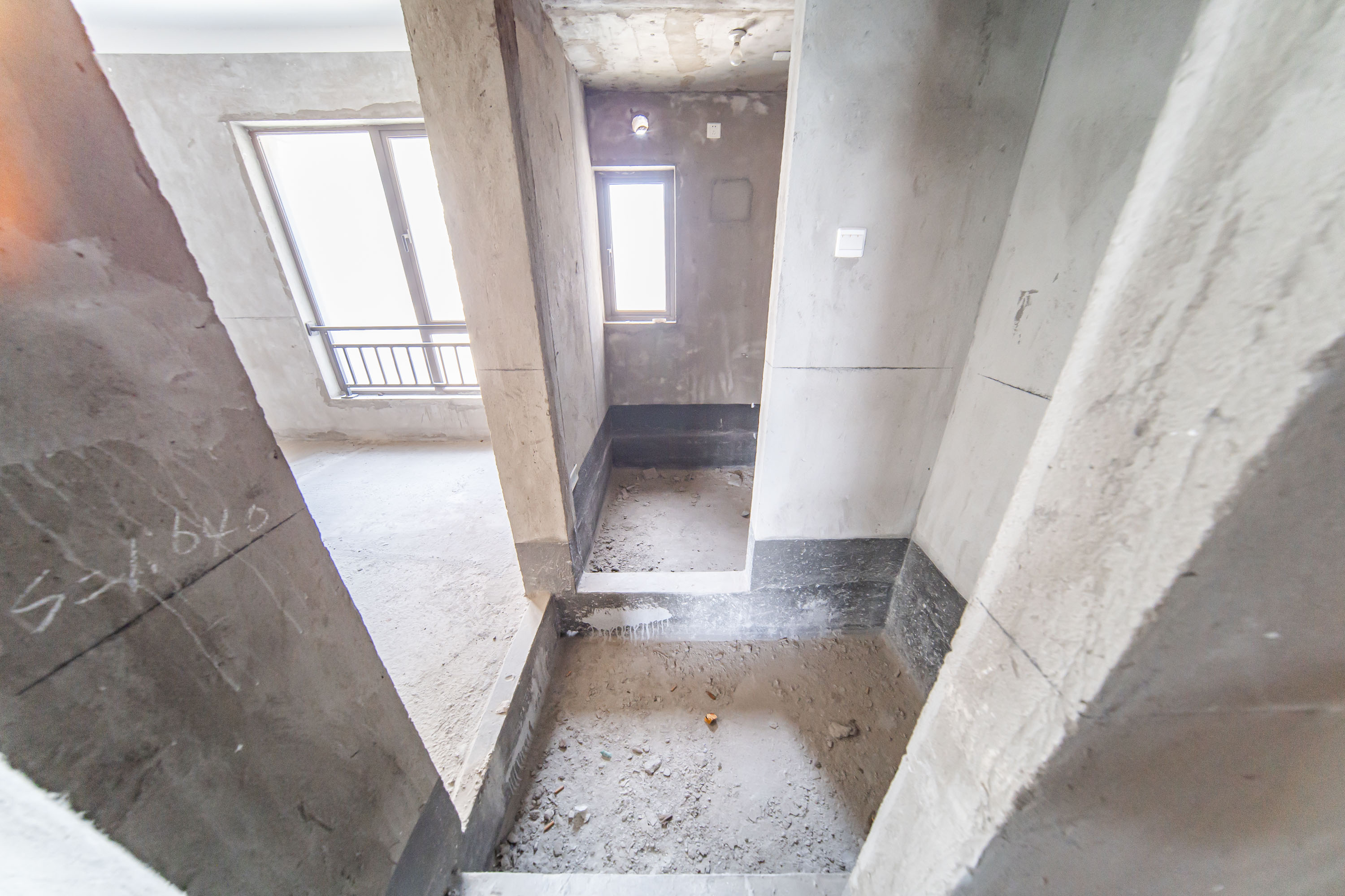 合能洋湖公馆  3室2厅3卫    86.0万 合能洋湖公馆  3室2厅3卫    86.0万卫生间