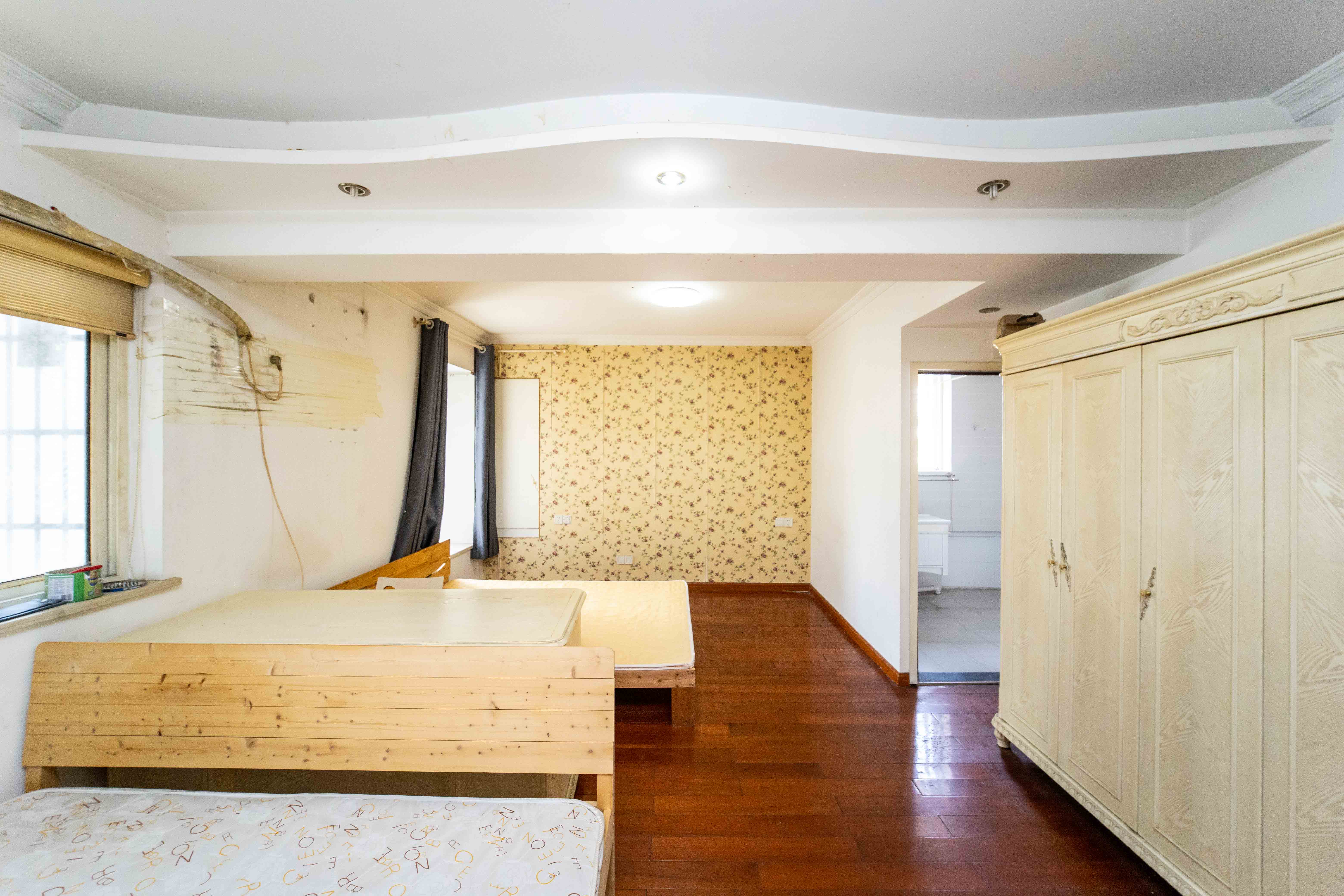 天伦公寓 3室2厅1卫 71.8万 天伦公寓 3室2厅1卫 71.8万卧室