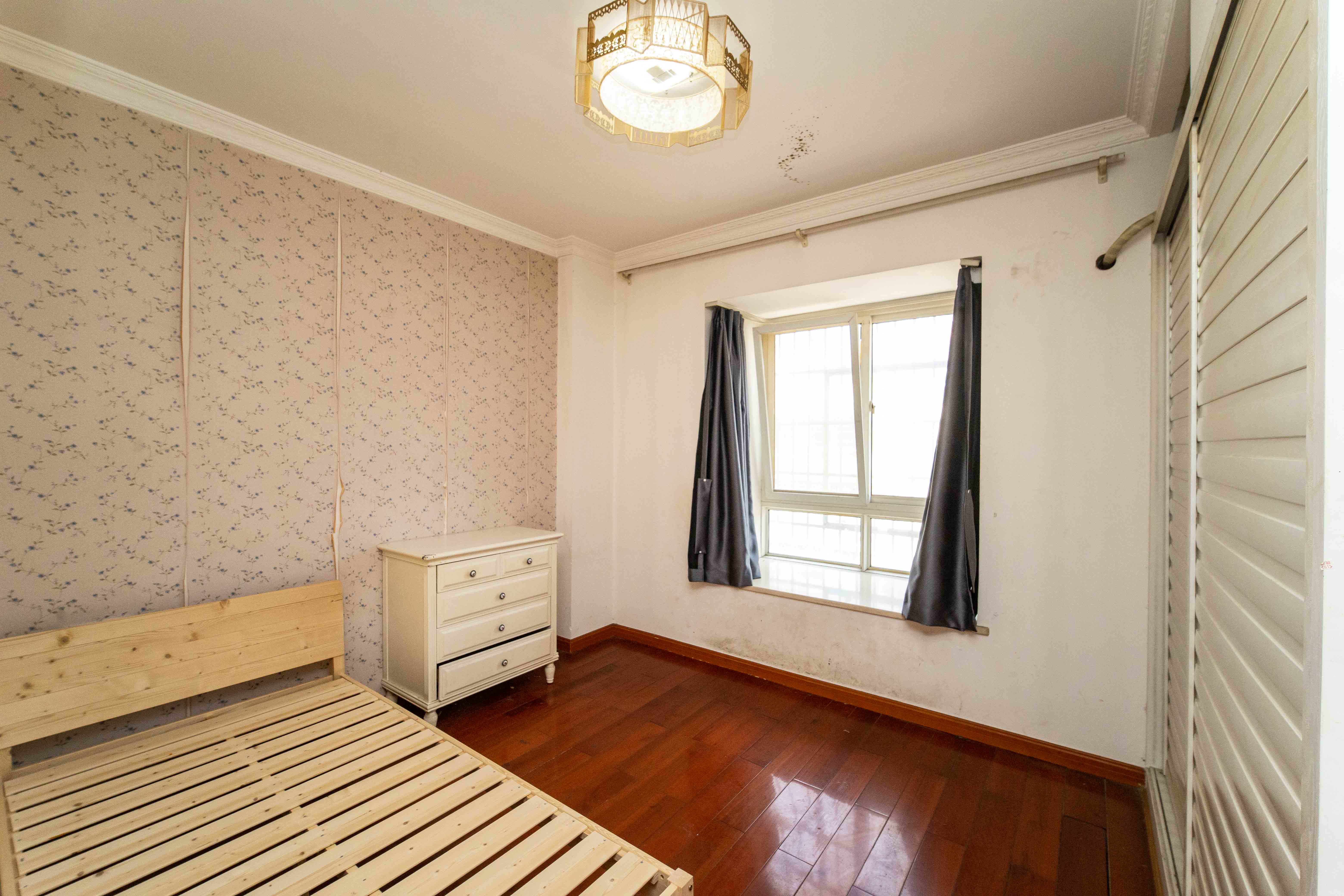 天伦公寓 3室2厅1卫 71.8万 天伦公寓 3室2厅1卫 71.8万卧室