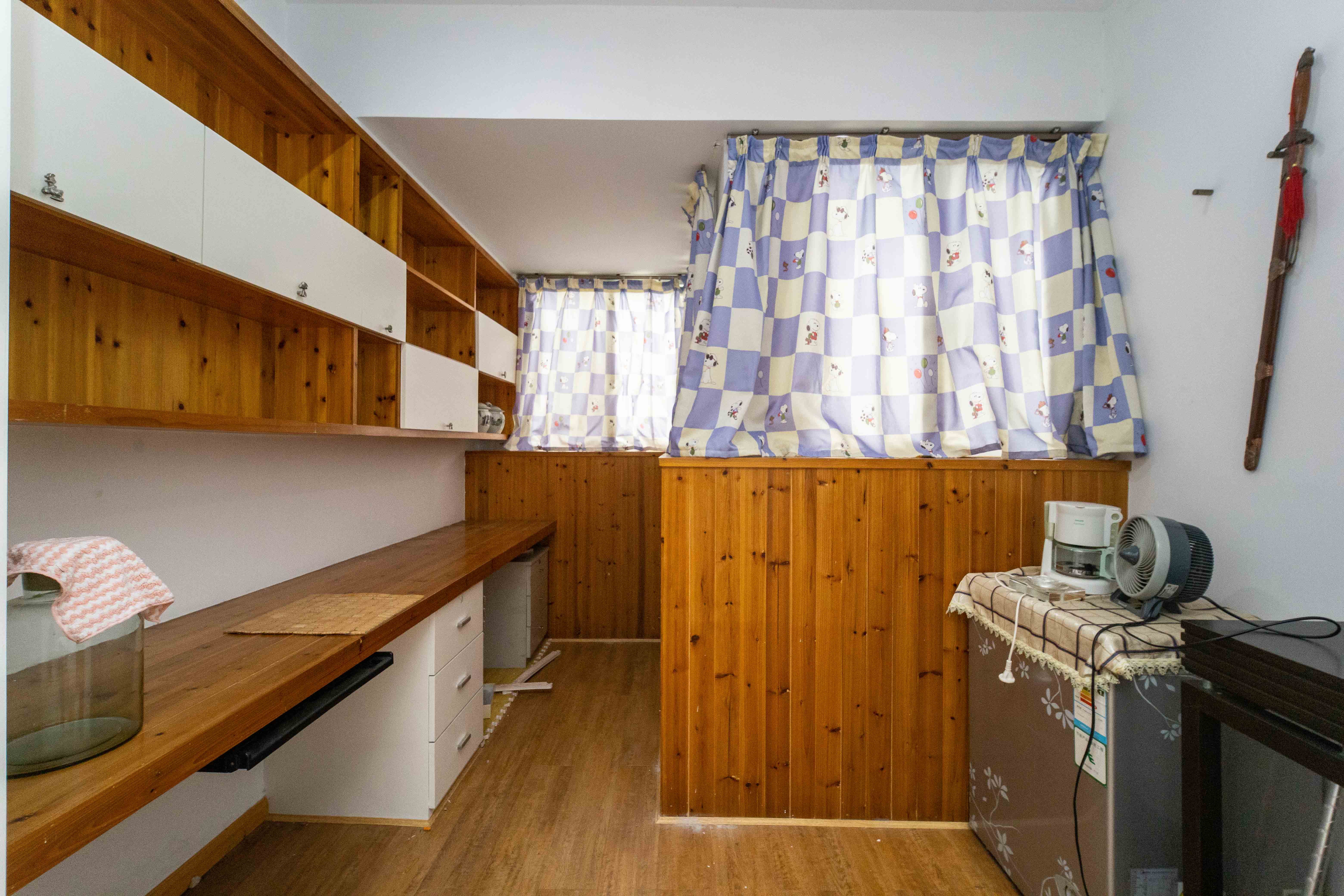 宏华花苑  5室2厅3卫    178.0万 宏华花苑  5室2厅3卫    178.0万其他