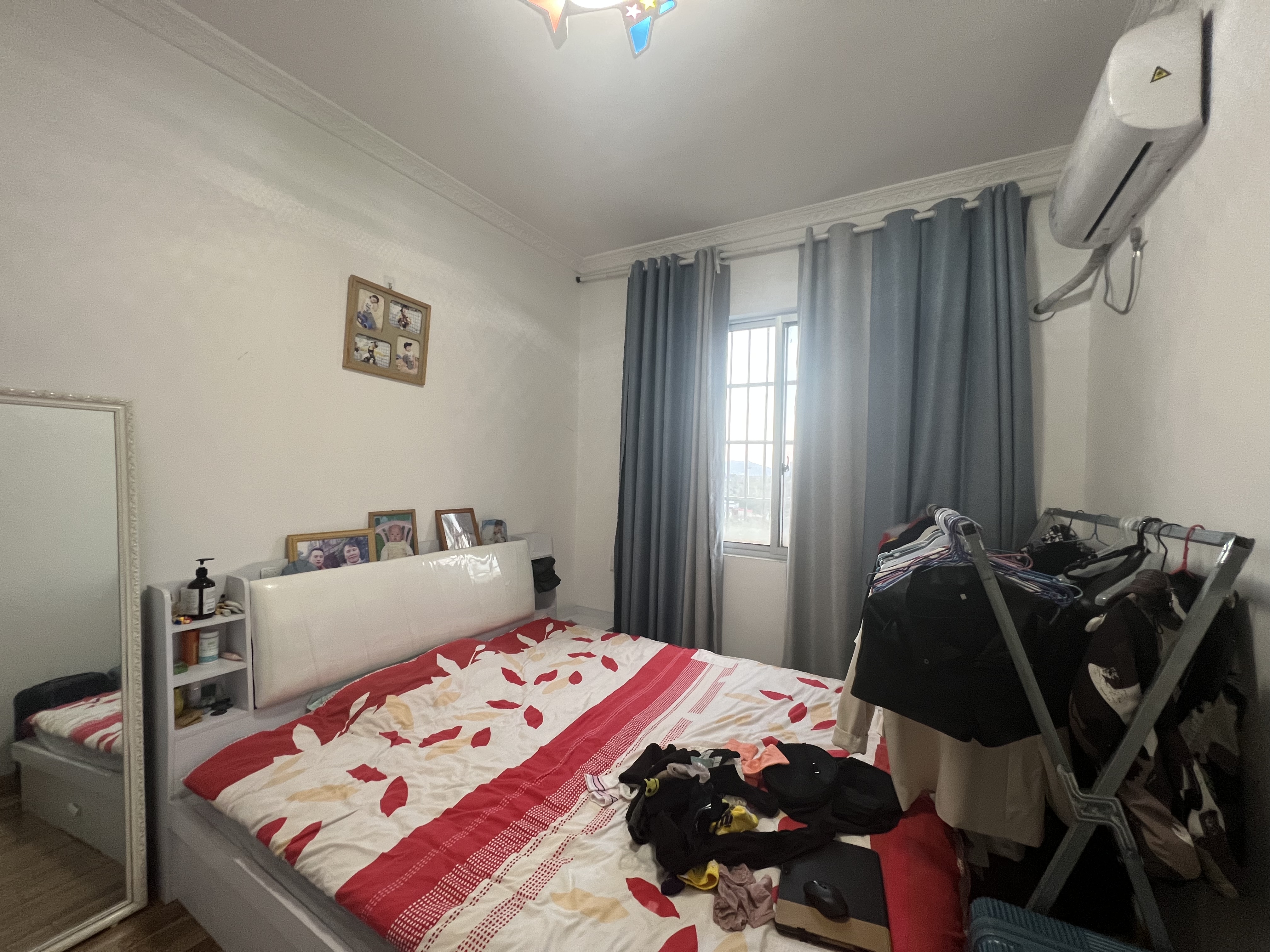 山河锦园 0室0厅0卫 72.8万 山河锦园 0室0厅0卫 72.8万室内图