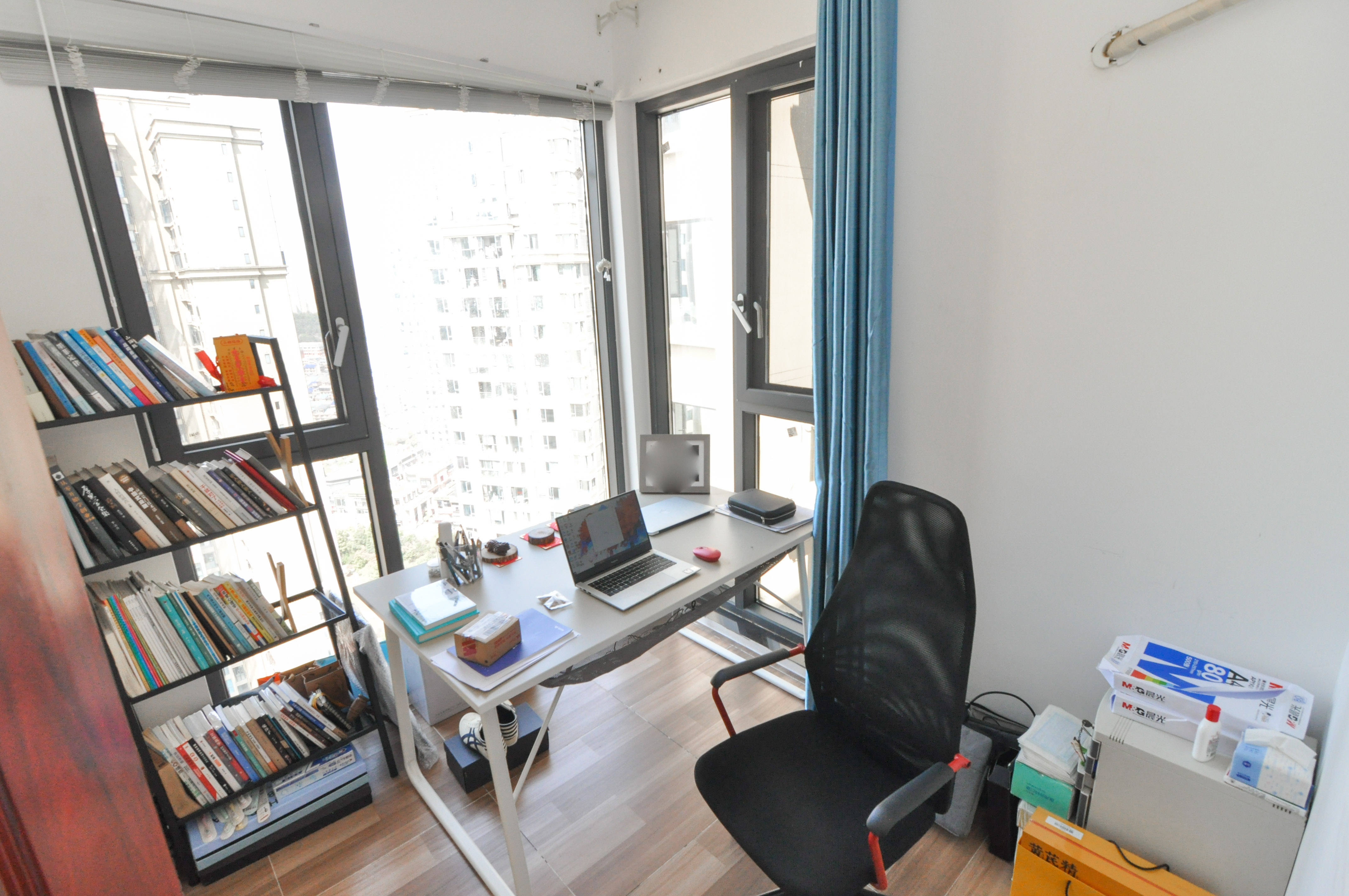 中建梅溪湖中心  3室2厅2卫    125.0万 中建梅溪湖中心  3室2厅2卫    125.0万卧室