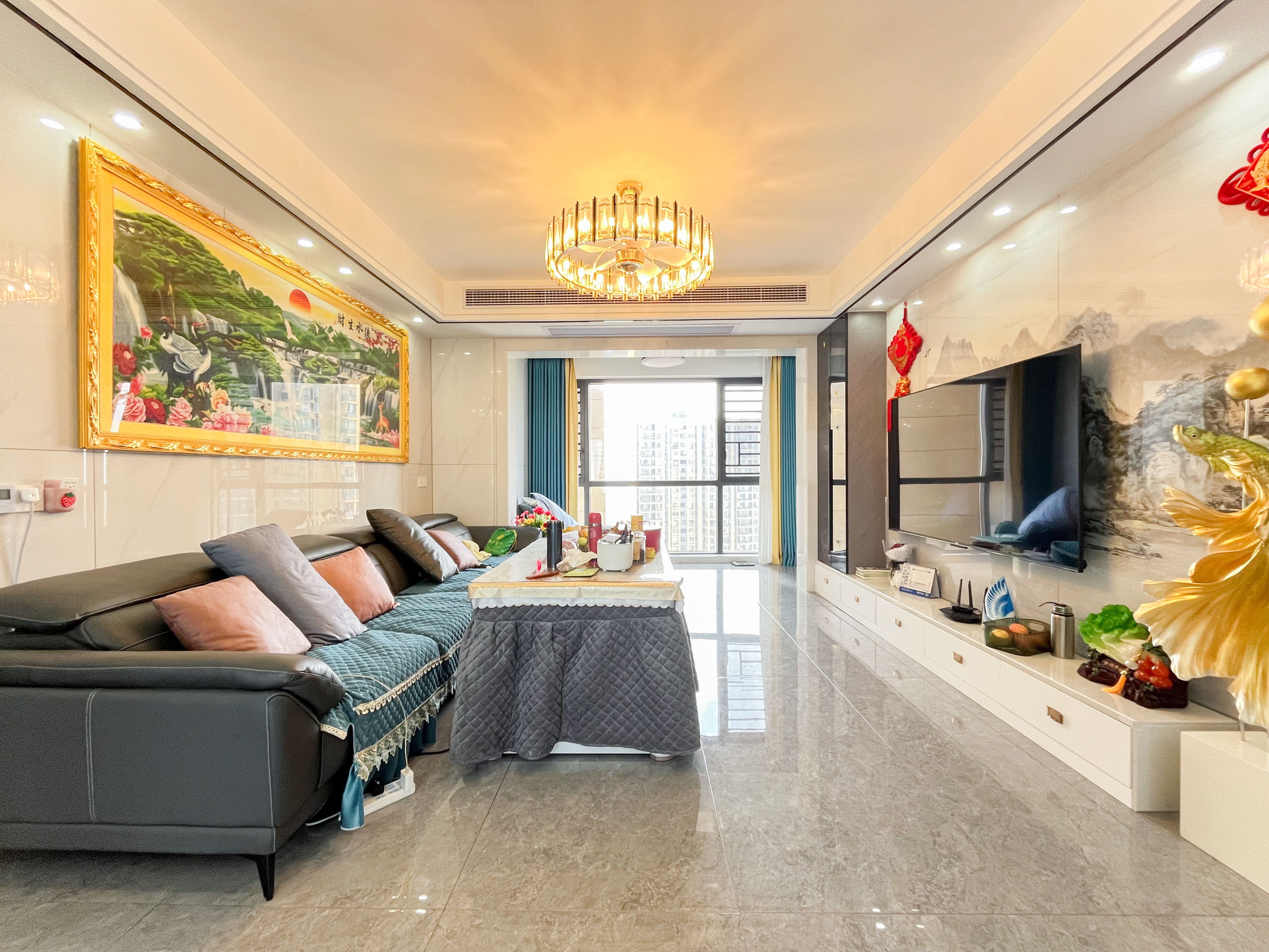 云栖国际 4室2厅2卫 89.8万 云栖国际 4室2厅2卫 89.8万客厅