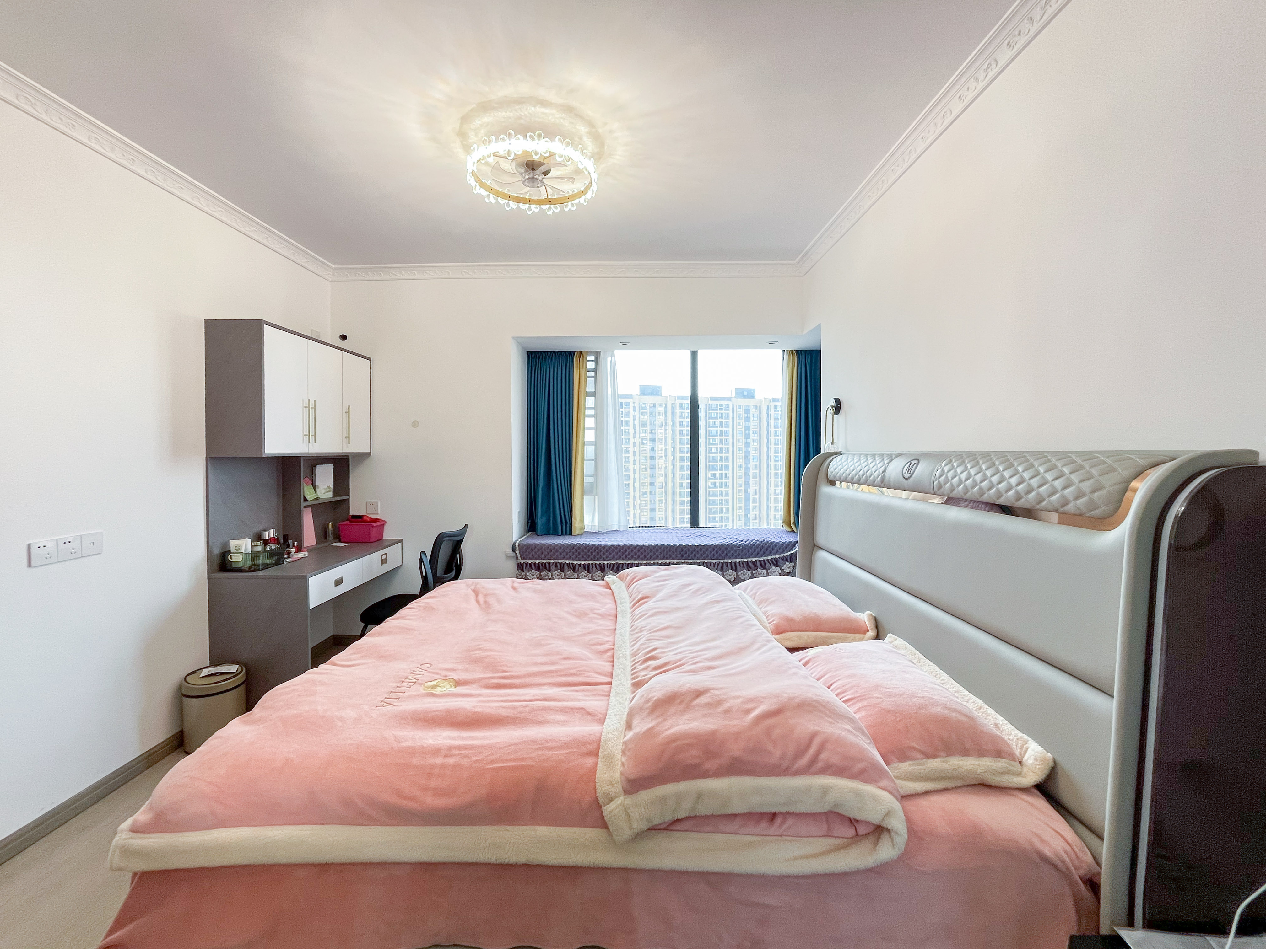 云栖国际 4室2厅2卫 89.8万 云栖国际 4室2厅2卫 89.8万卧室