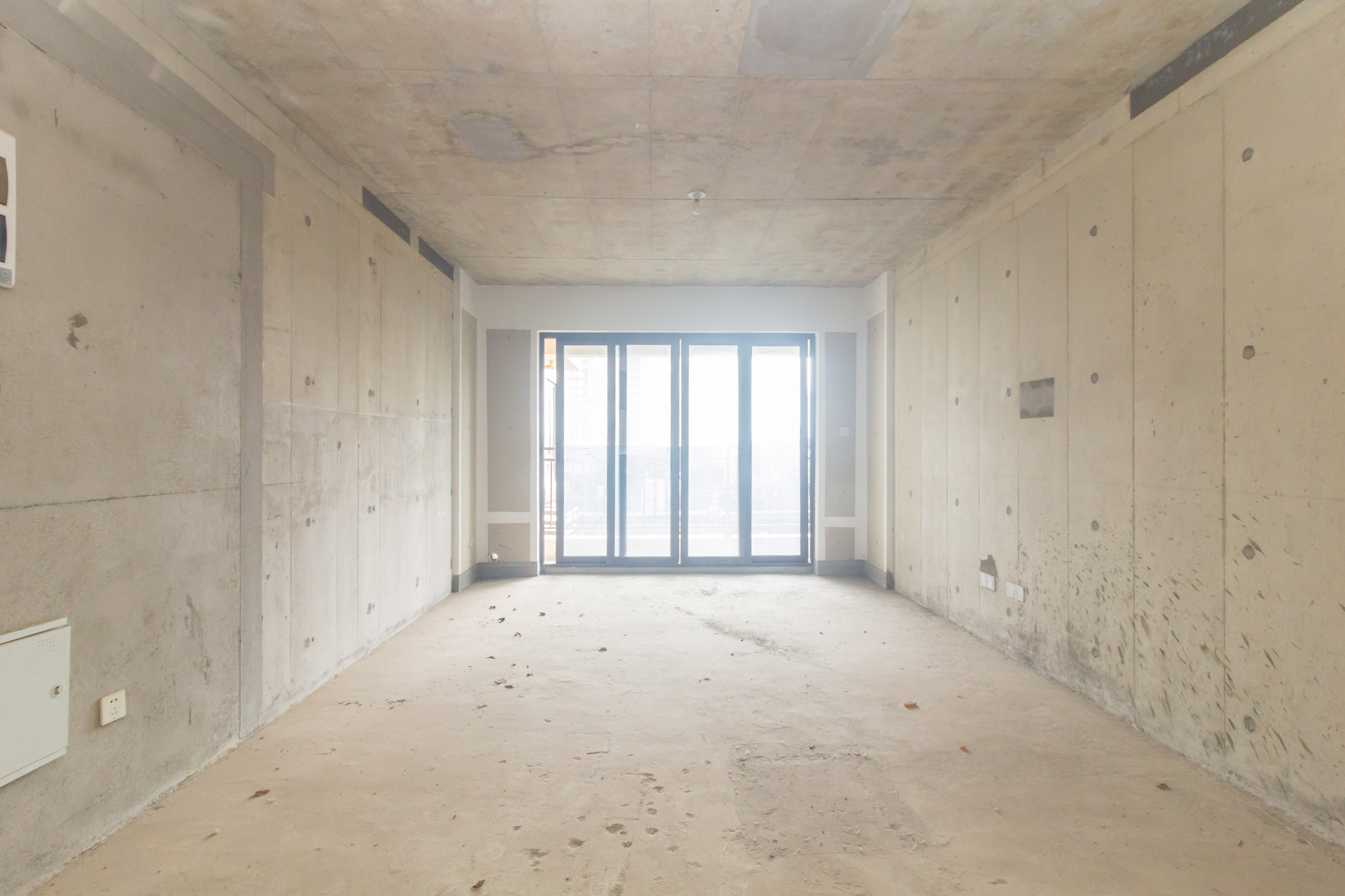 龙湖碧桂园天宸原著  4室2厅2卫    182.0万 龙湖碧桂园天宸原著  4室2厅2卫    182.0万客厅