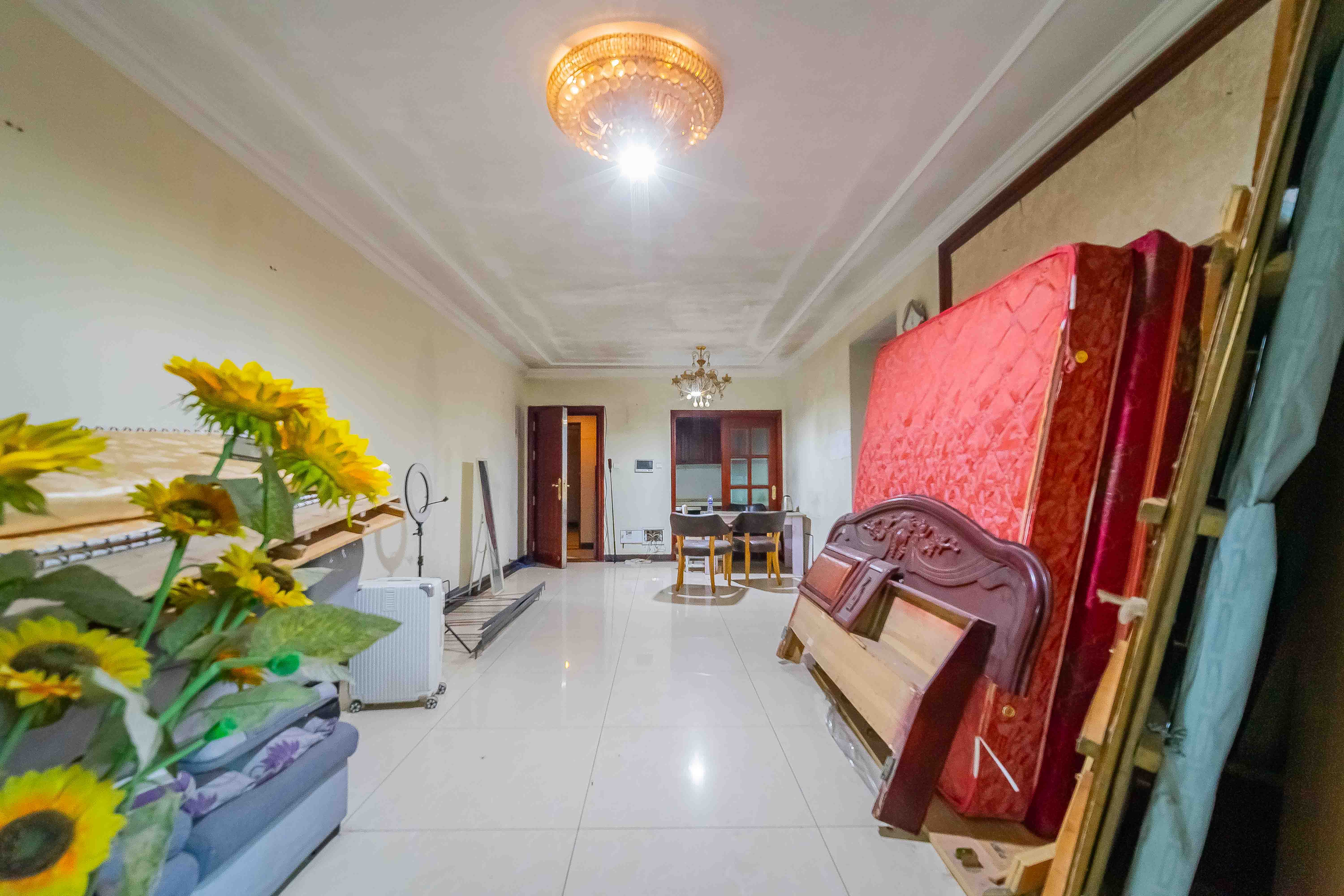 恒大绿洲  3室2厅1卫    120.0万 恒大绿洲  3室2厅1卫    120.0万客厅