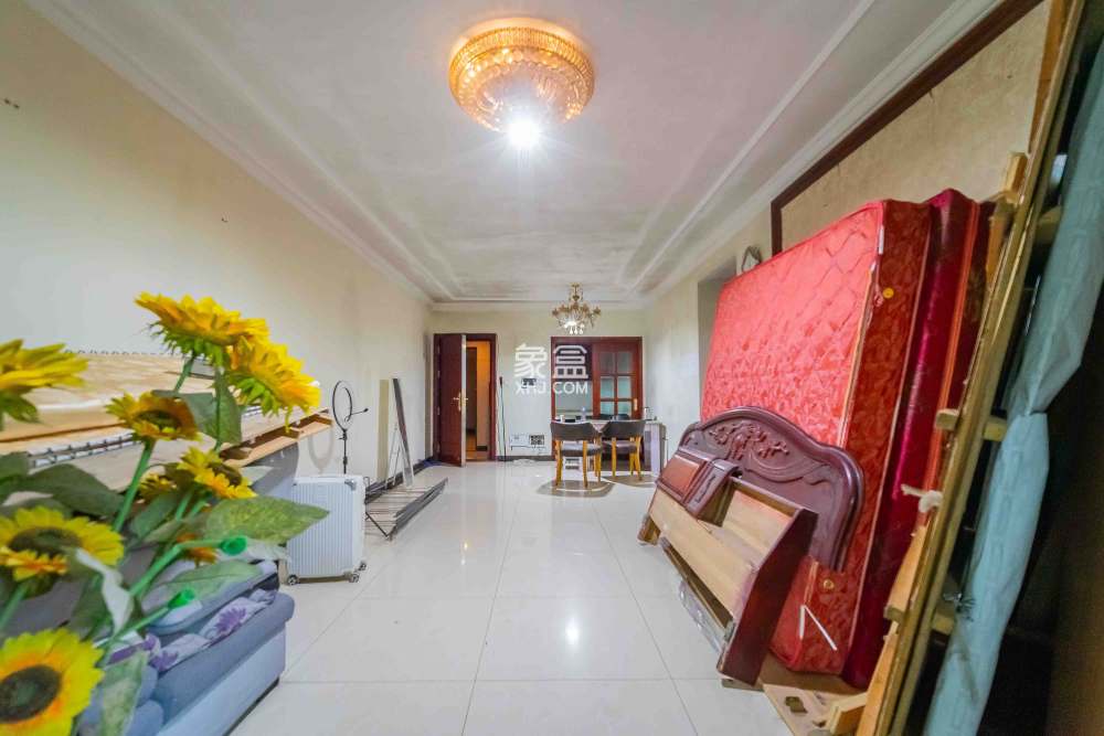 恒大绿洲  3室2厅1卫    120.0万