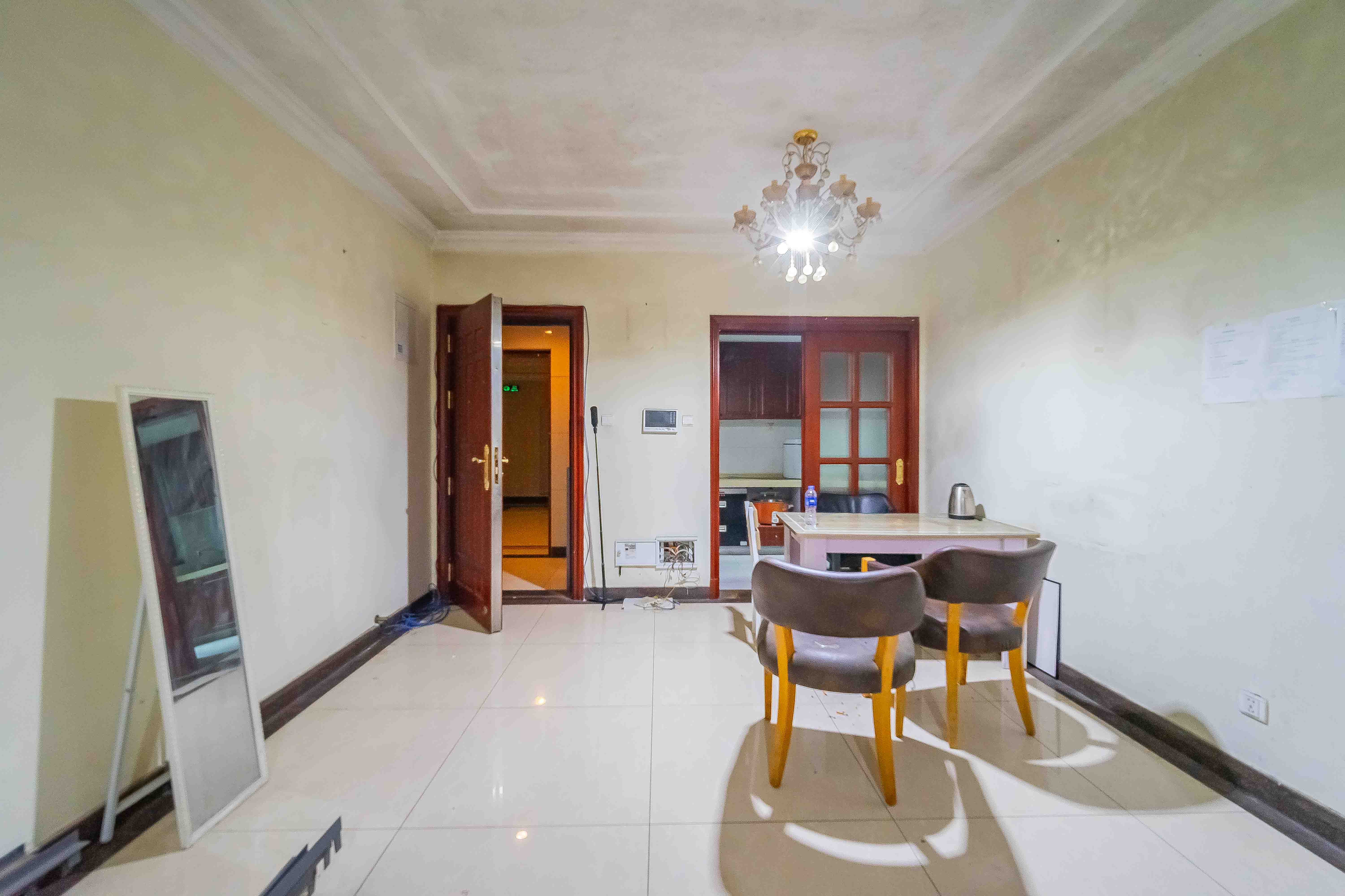 恒大绿洲  3室2厅1卫    120.0万 恒大绿洲  3室2厅1卫    120.0万客厅