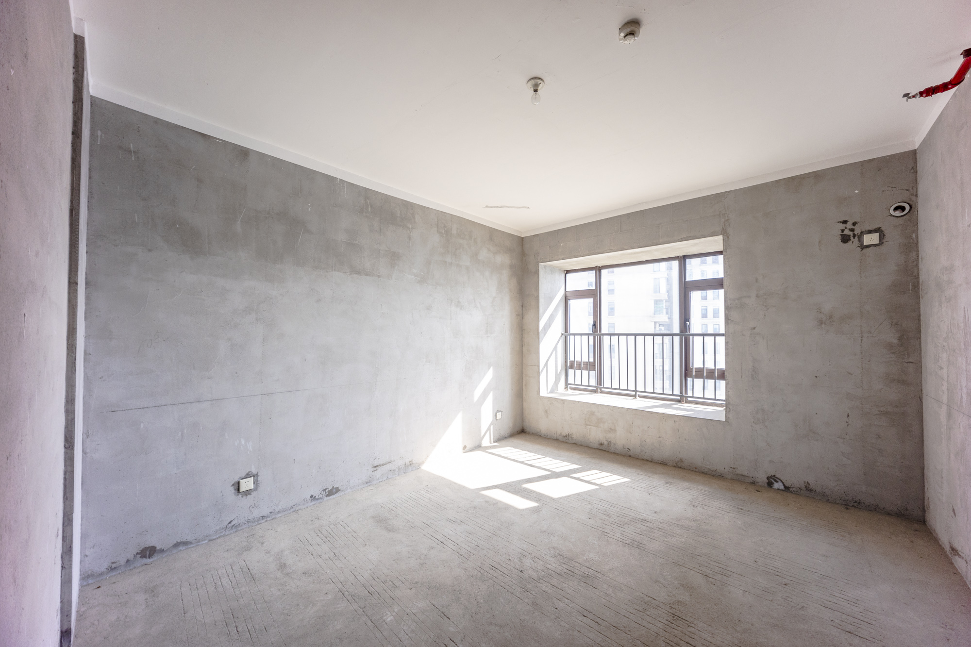 中建江山壹号  4室2厅3卫   465.80万其他