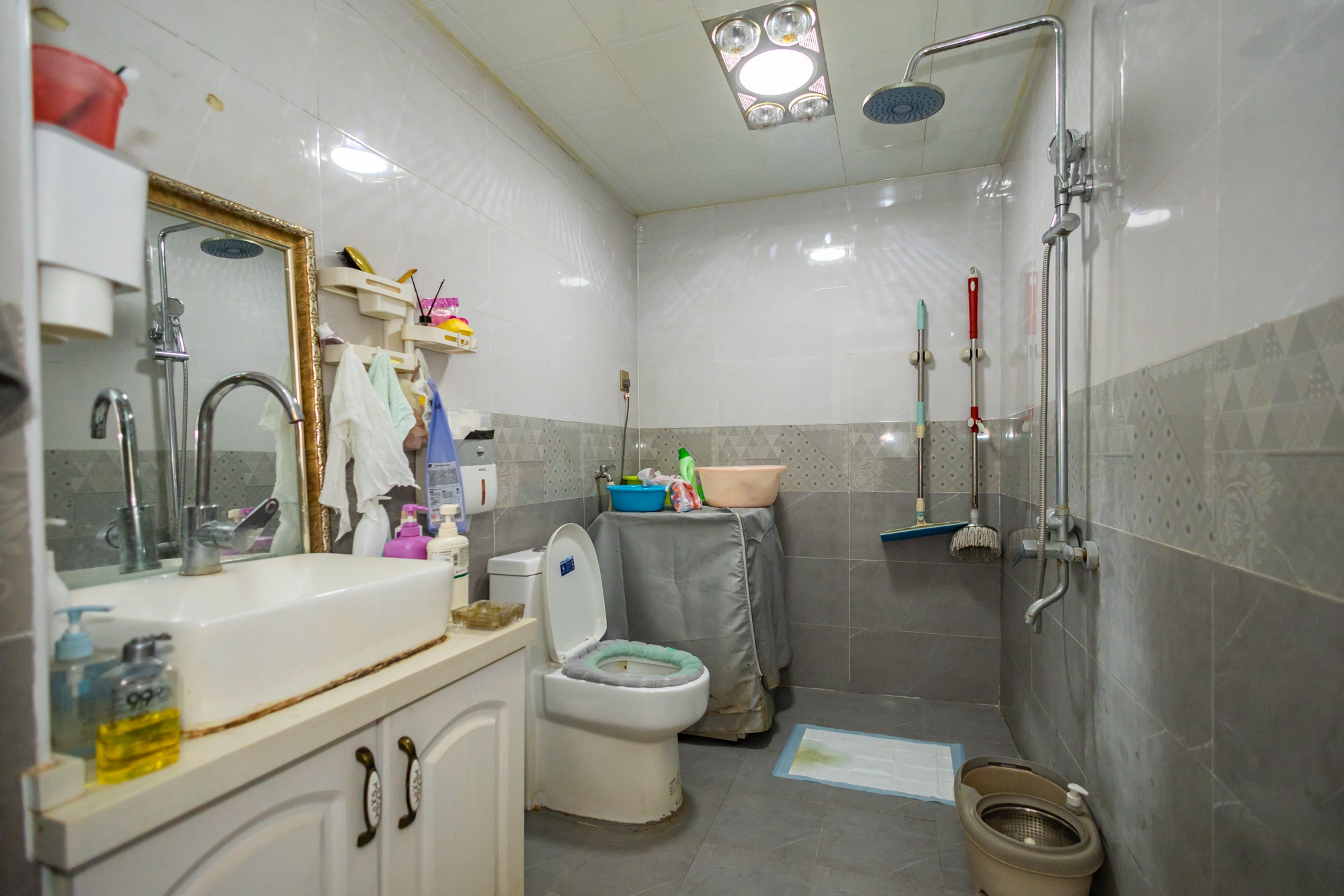 明城公寓 2室1厅1卫 47.0万 明城公寓 2室1厅1卫 47.0万卫生间