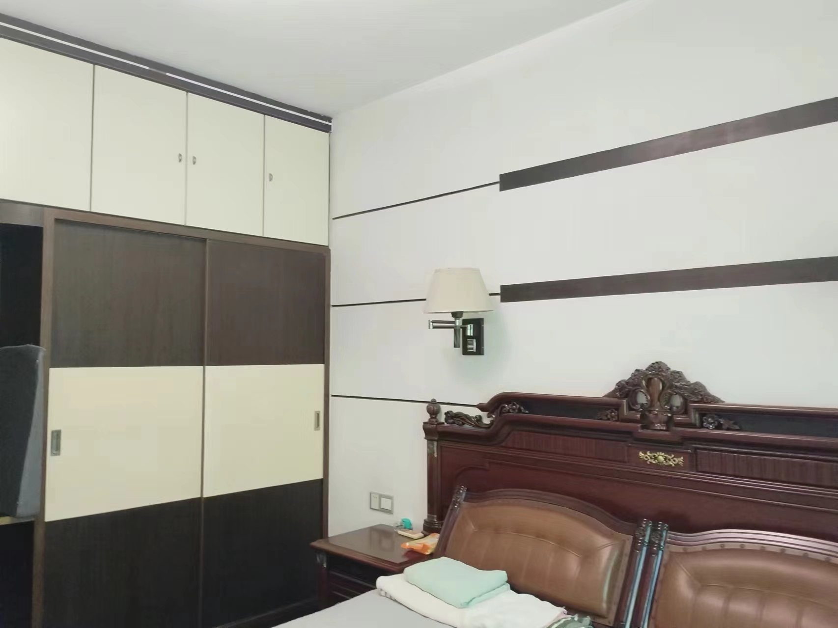 花园三村 4室2厅2卫 60.0万 花园三村 4室2厅2卫 60.0万室内图