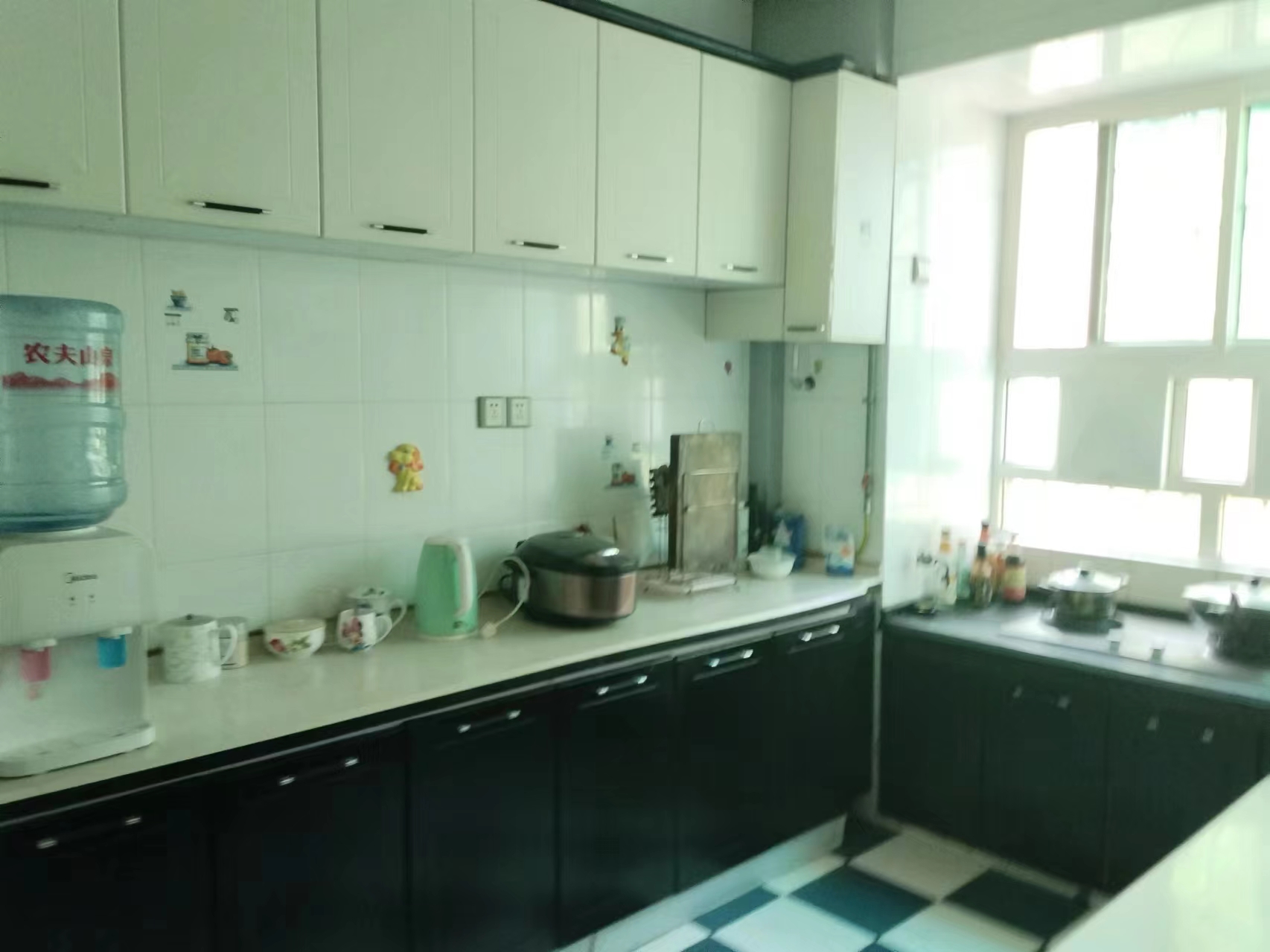 花园三村 4室2厅2卫 60.0万 花园三村 4室2厅2卫 60.0万室内图