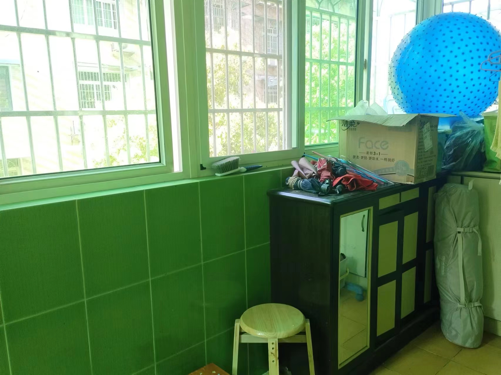 花园三村 4室2厅2卫 60.0万 花园三村 4室2厅2卫 60.0万室内图