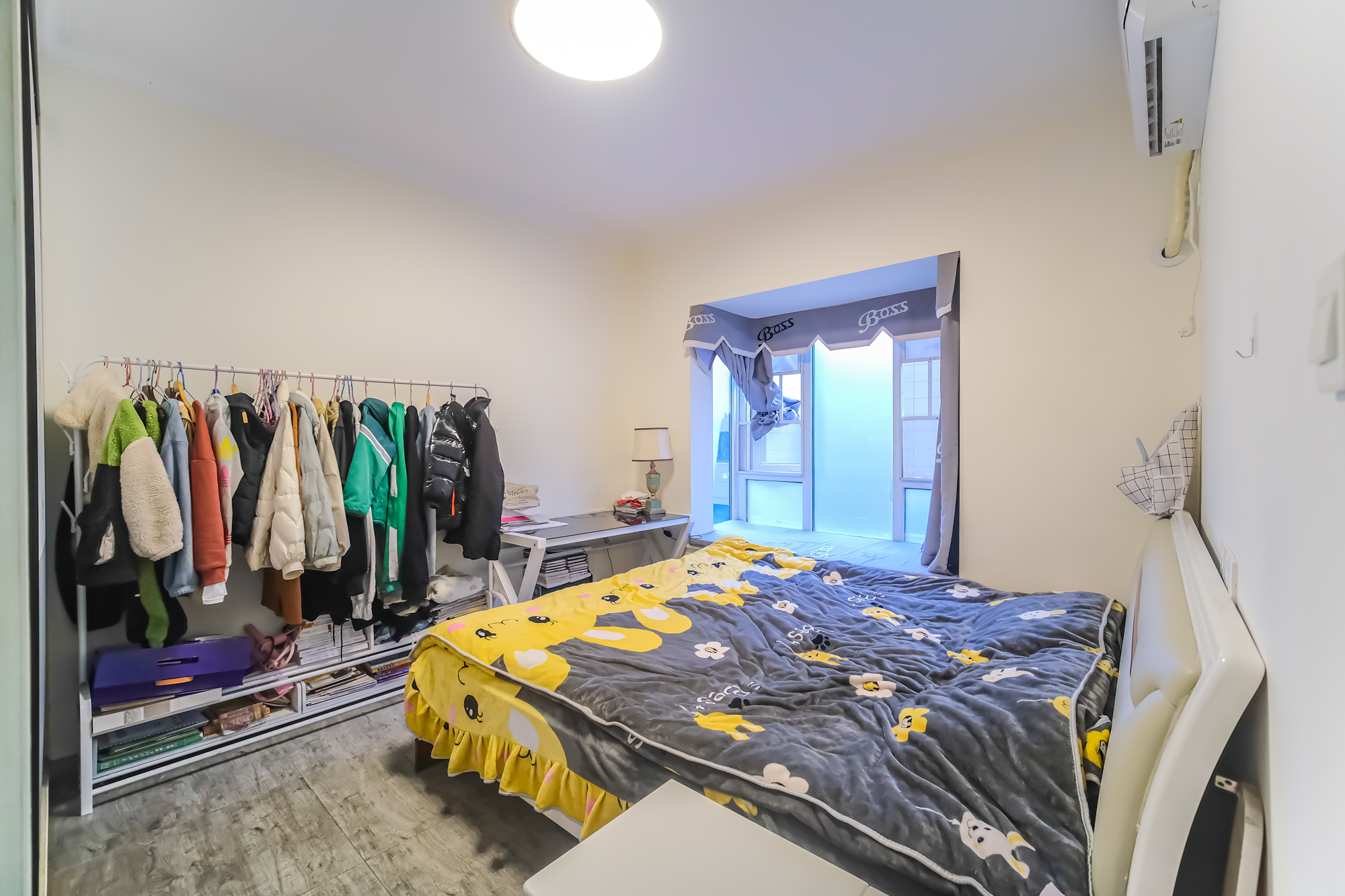 荣盛花语城  3室2厅1卫    65.0万 荣盛花语城  3室2厅1卫    65.0万卧室