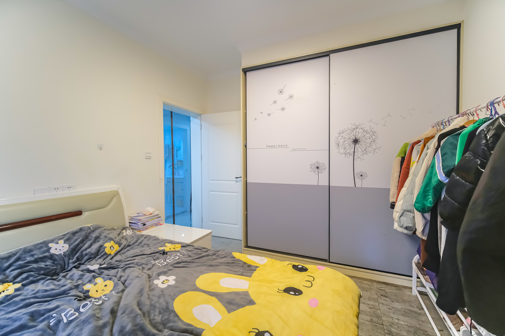 荣盛花语城  3室2厅1卫    65.0万 荣盛花语城  3室2厅1卫    65.0万卧室