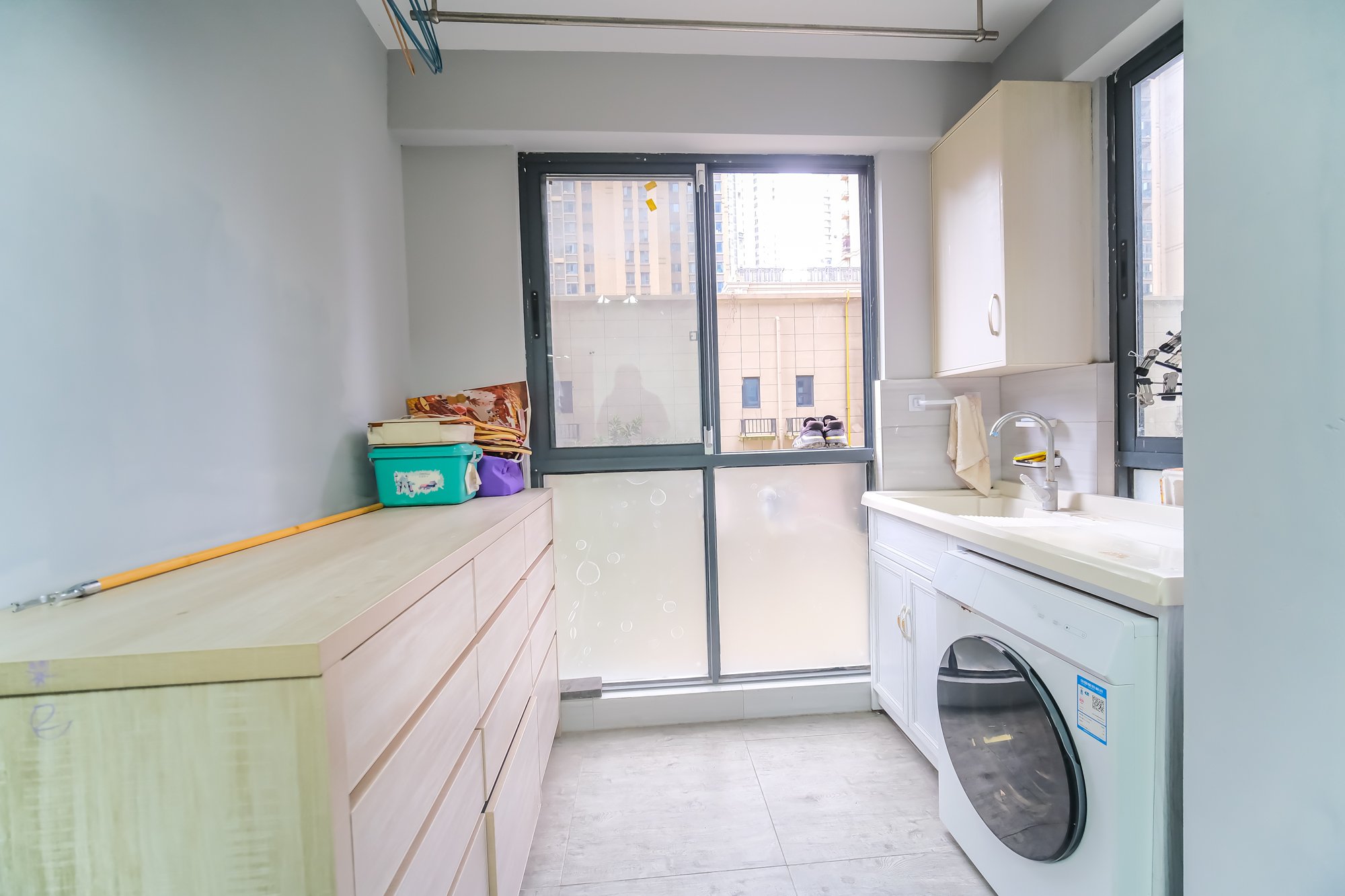 荣盛花语城  3室2厅1卫    65.0万 荣盛花语城  3室2厅1卫    65.0万阳台