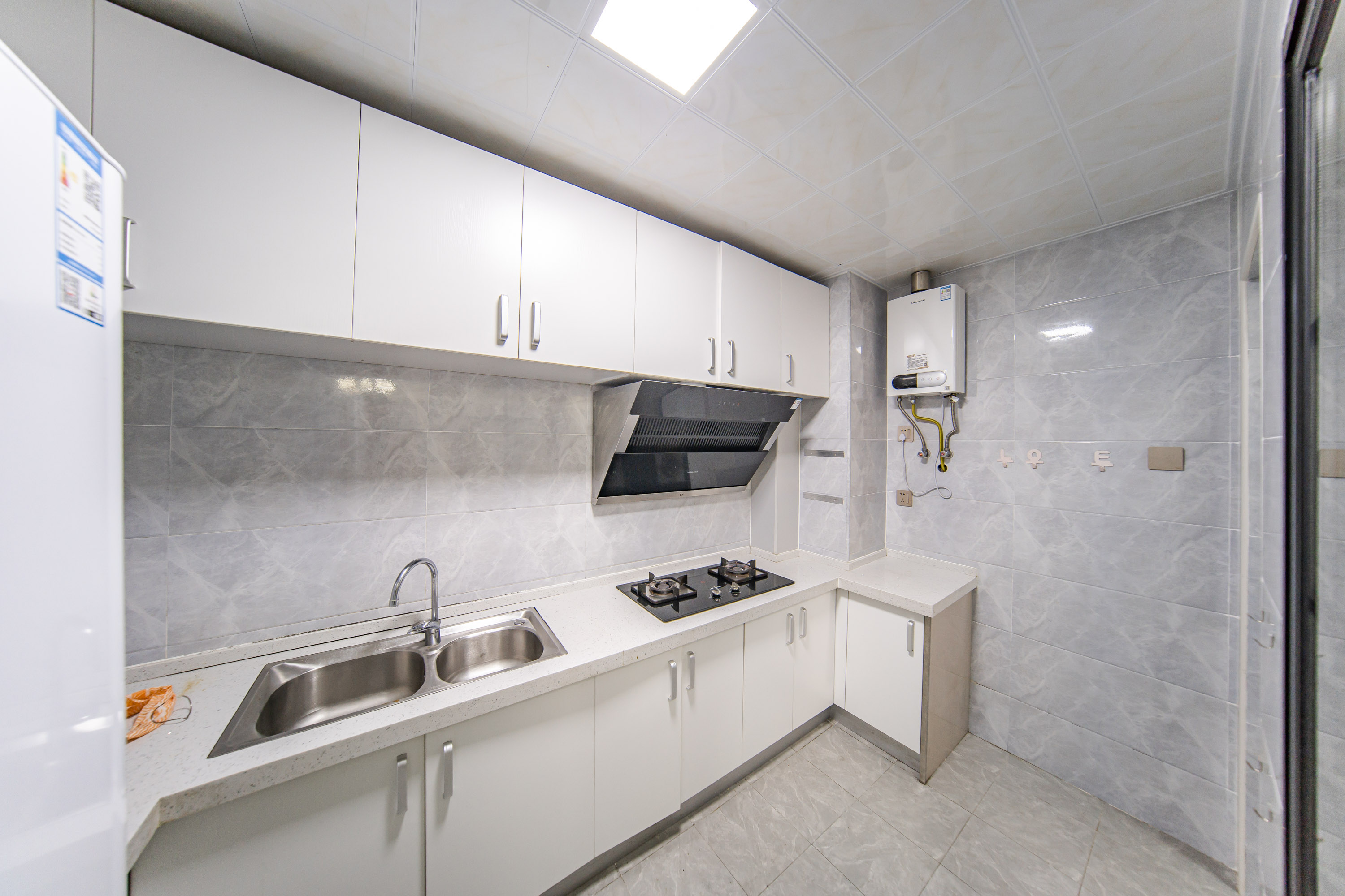 湘熙水郡(观澜海赋家园) 3室2厅1卫 118.0万 湘熙水郡(观澜海赋家园) 3室2厅1卫 118.0万厨房