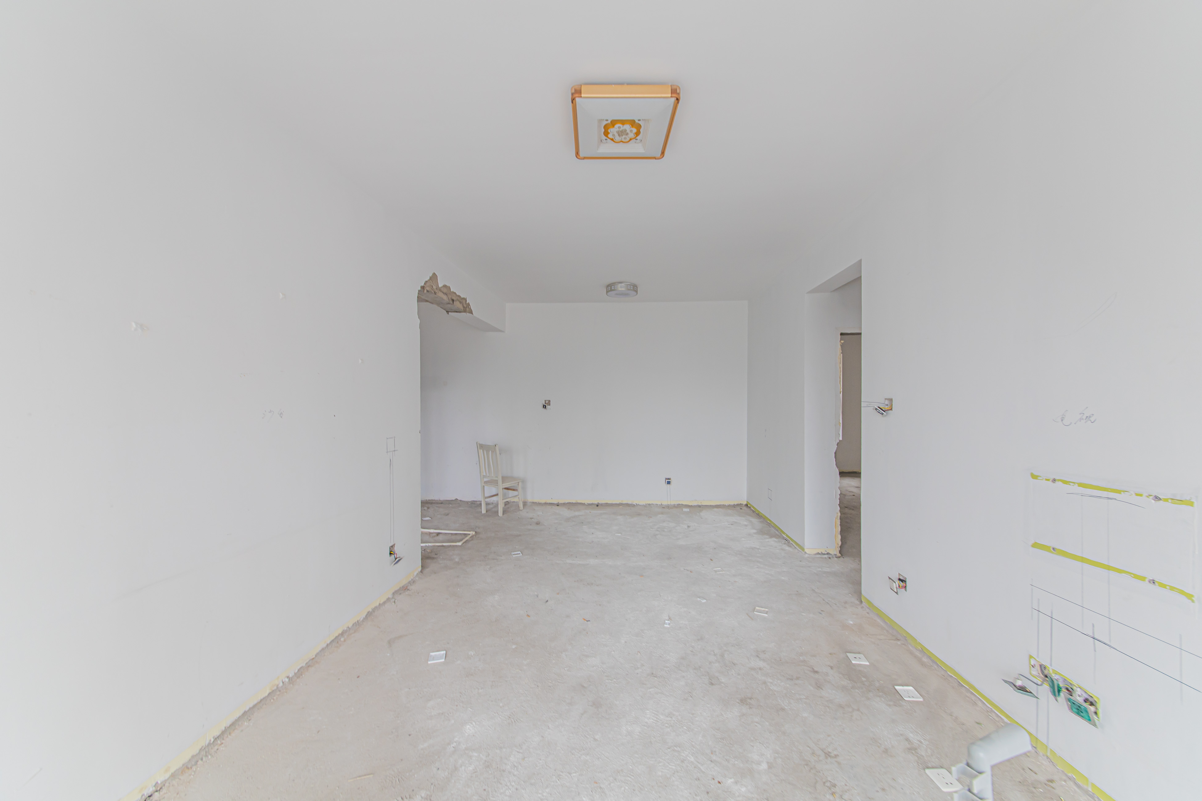 香芙嘉园(广铁湘府嘉园) 2室1厅1卫 55.0万 香芙嘉园(广铁湘府嘉园) 2室1厅1卫 55.0万客厅