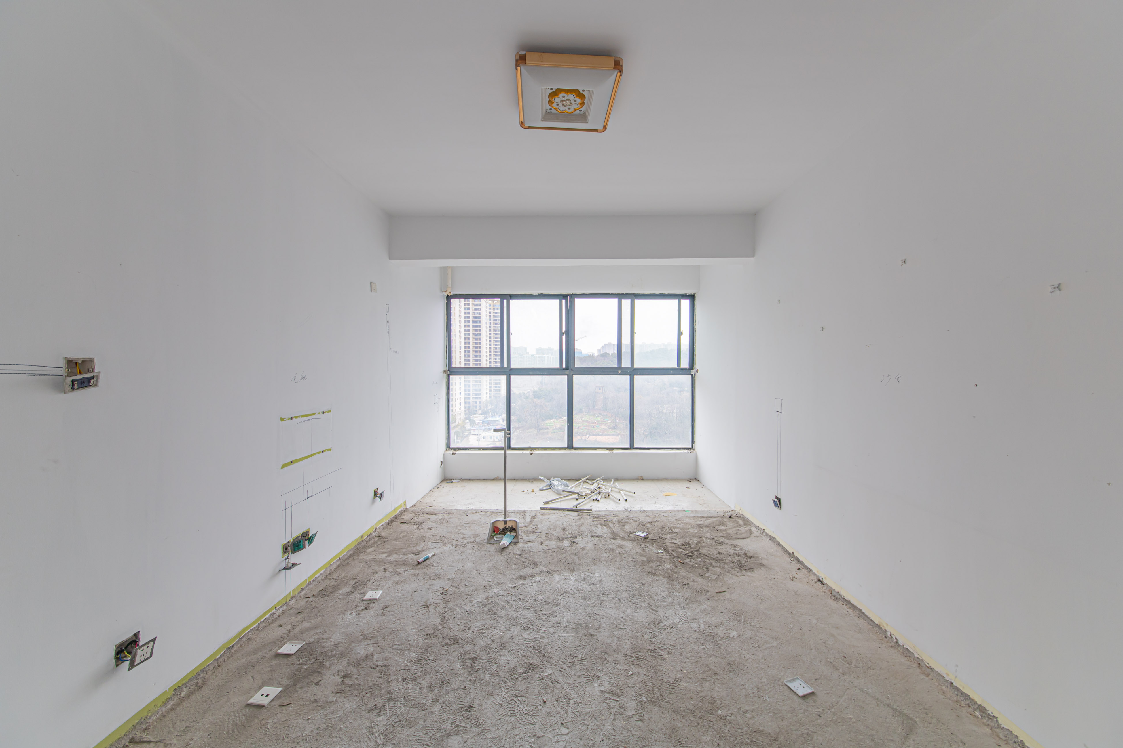 香芙嘉园(广铁湘府嘉园) 2室1厅1卫 55.0万 香芙嘉园(广铁湘府嘉园) 2室1厅1卫 55.0万客厅