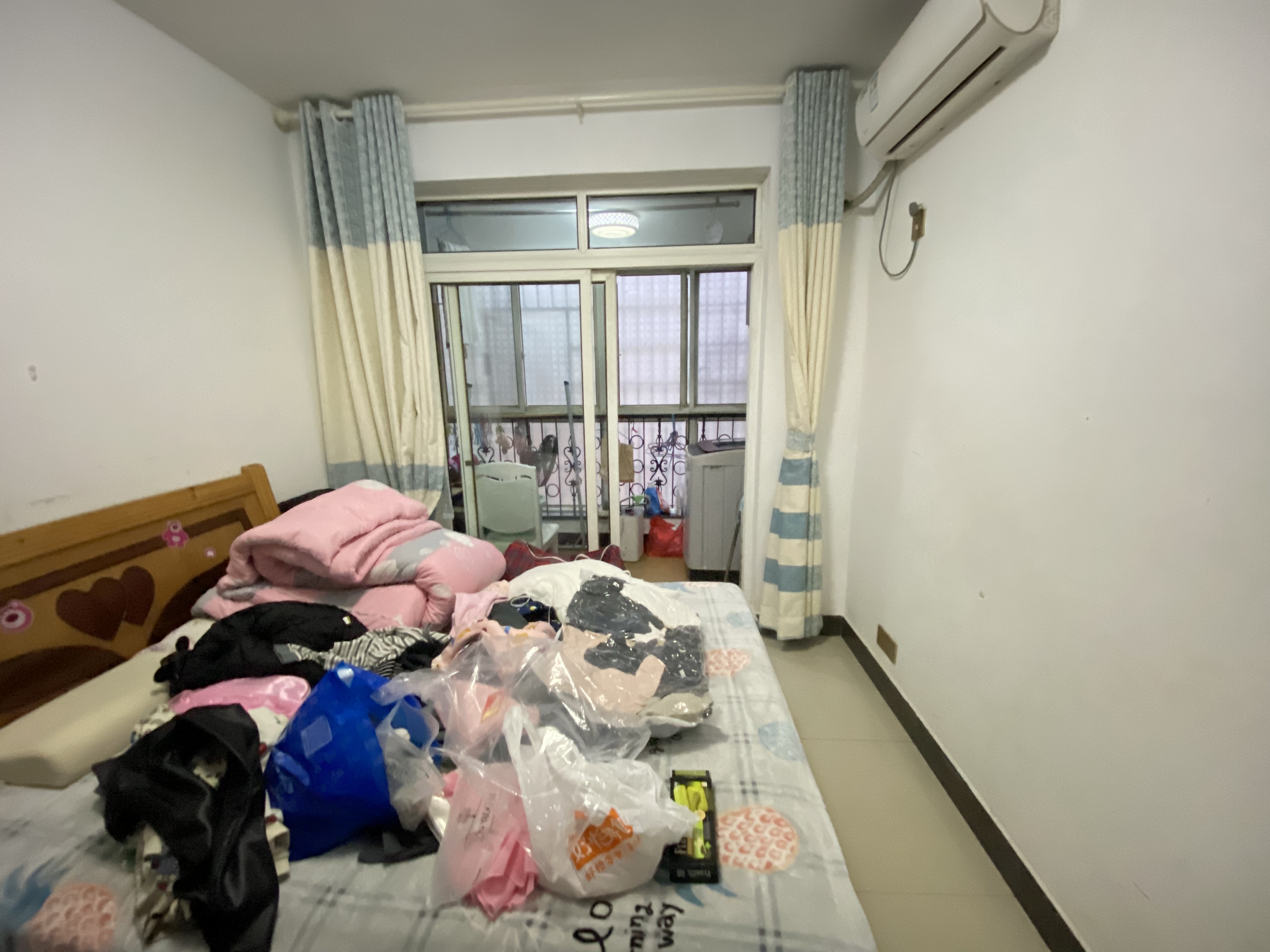 丽江翠园  3室2厅1卫   65.80万卧室