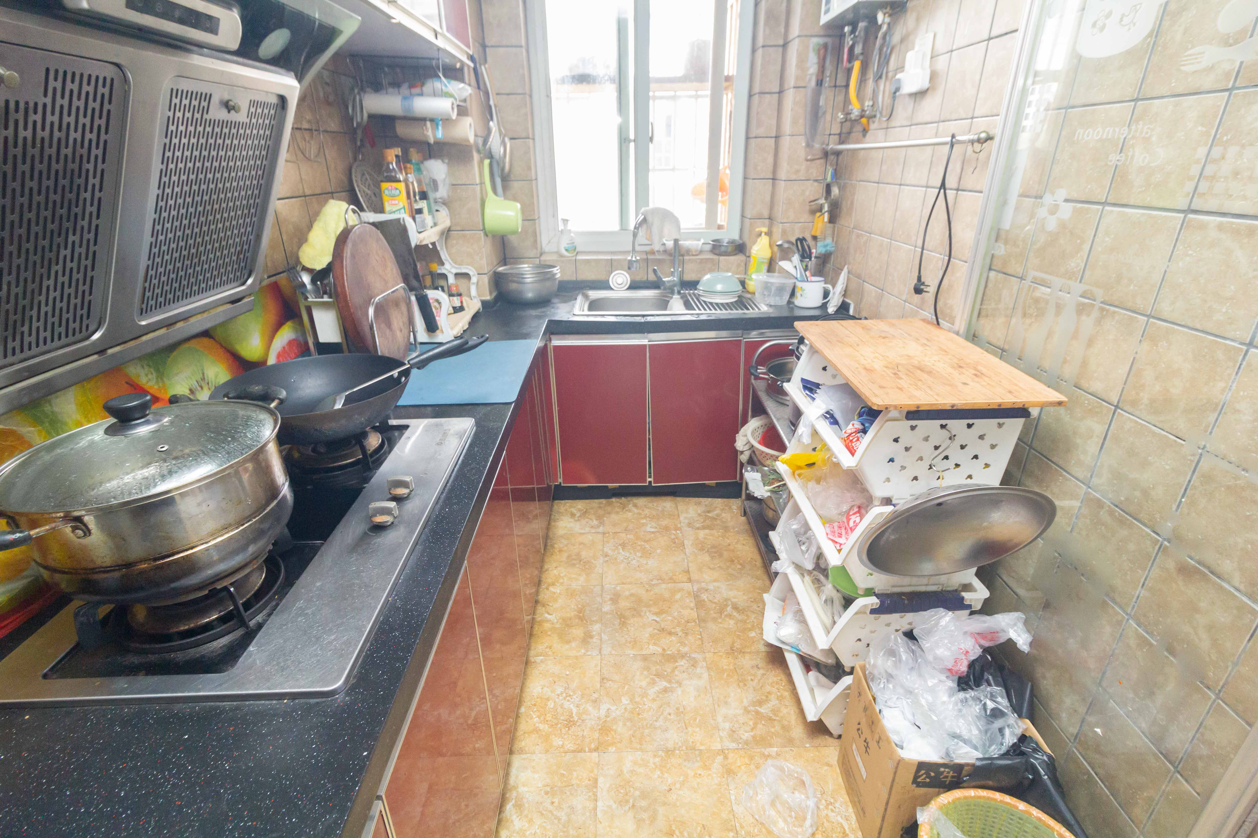 东岸锦城(东方人家)  3室2厅1卫    58.8万 东岸锦城(东方人家)  3室2厅1卫    58.8万厨房