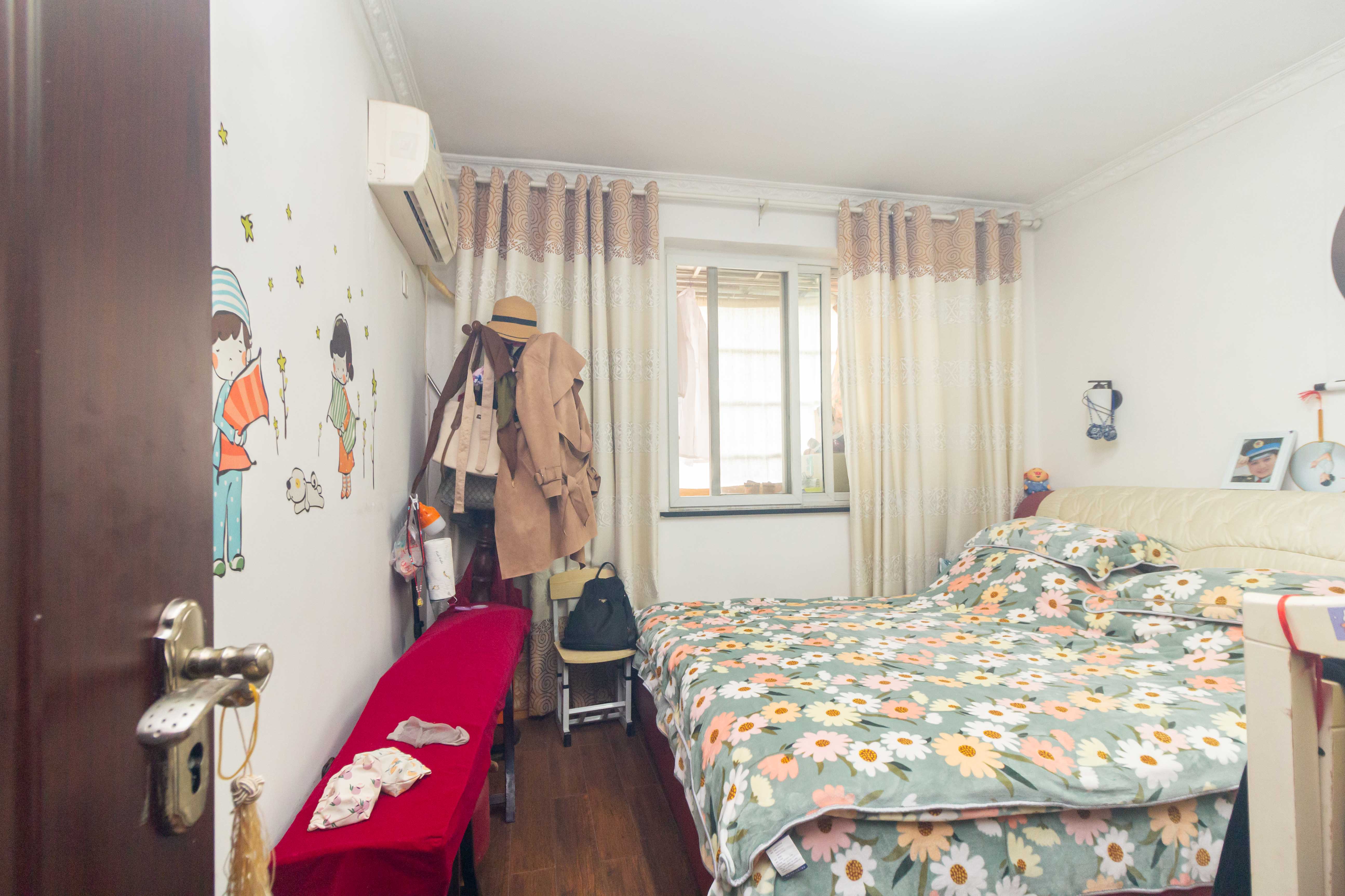 东岸锦城(东方人家)  3室2厅1卫    58.8万 东岸锦城(东方人家)  3室2厅1卫    58.8万卧室