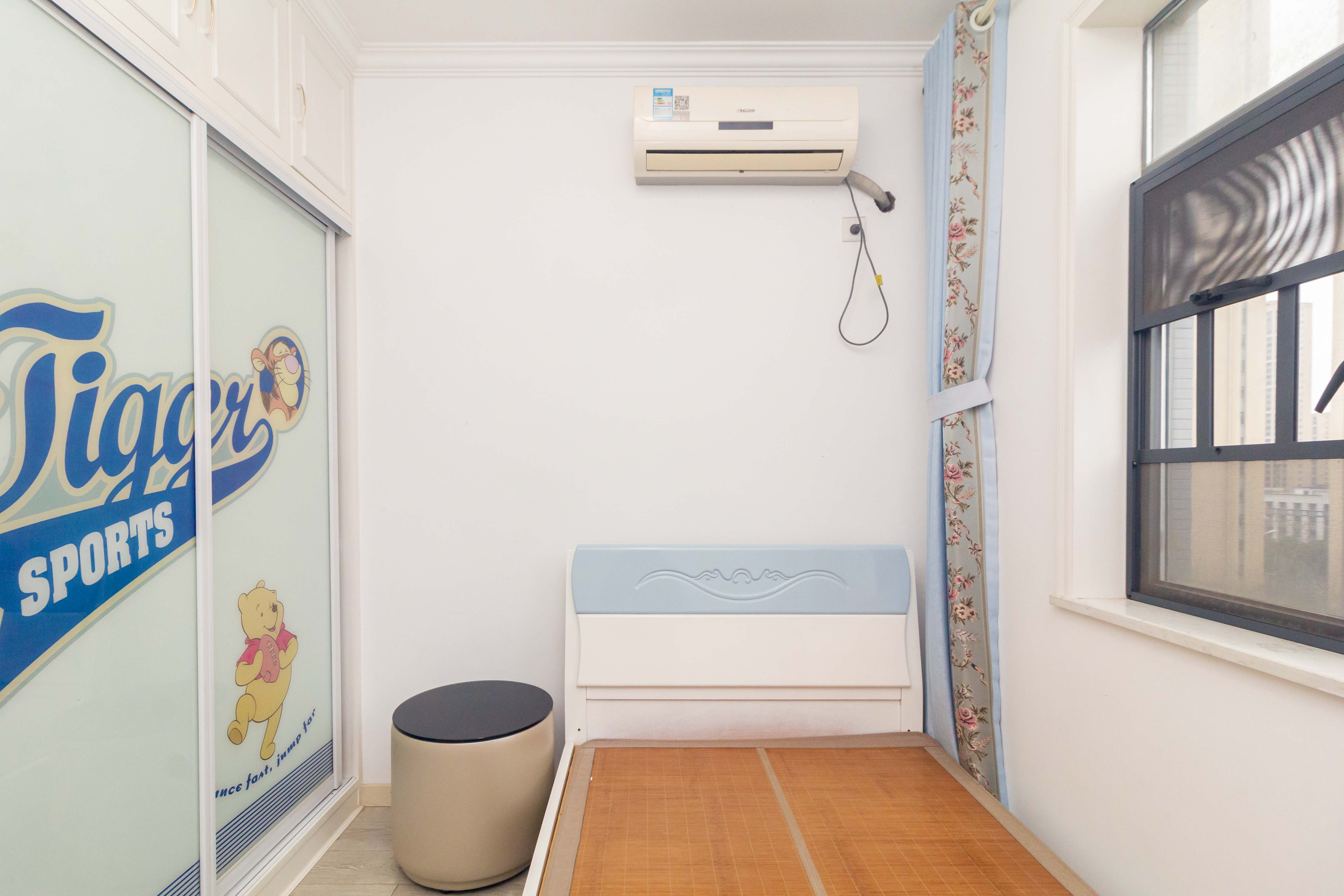 中交中央公园D2区  3室2厅1卫    139.2万 中交中央公园D2区  3室2厅1卫    139.2万卧室