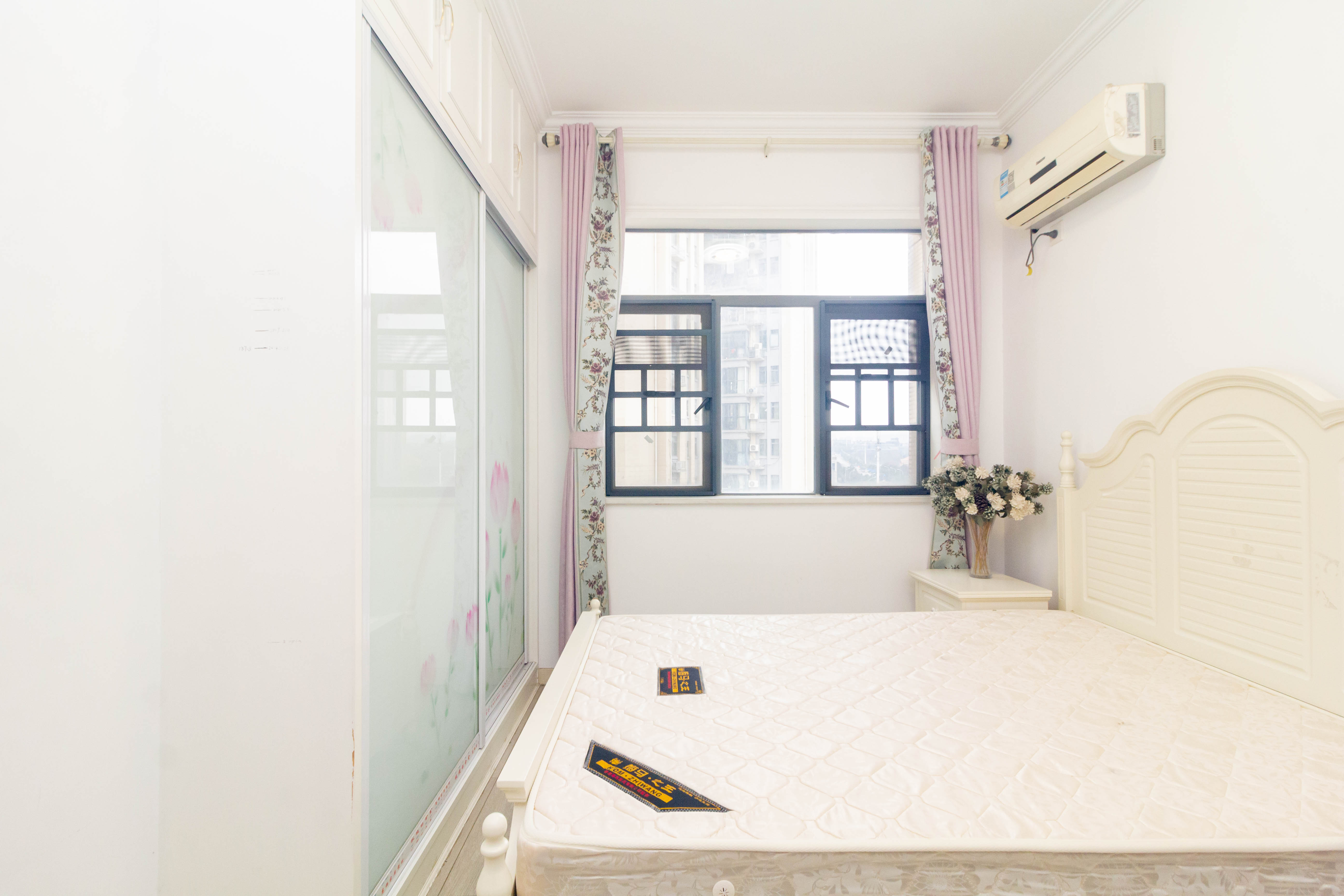 中交中央公园D2区  3室2厅1卫    139.2万卧室