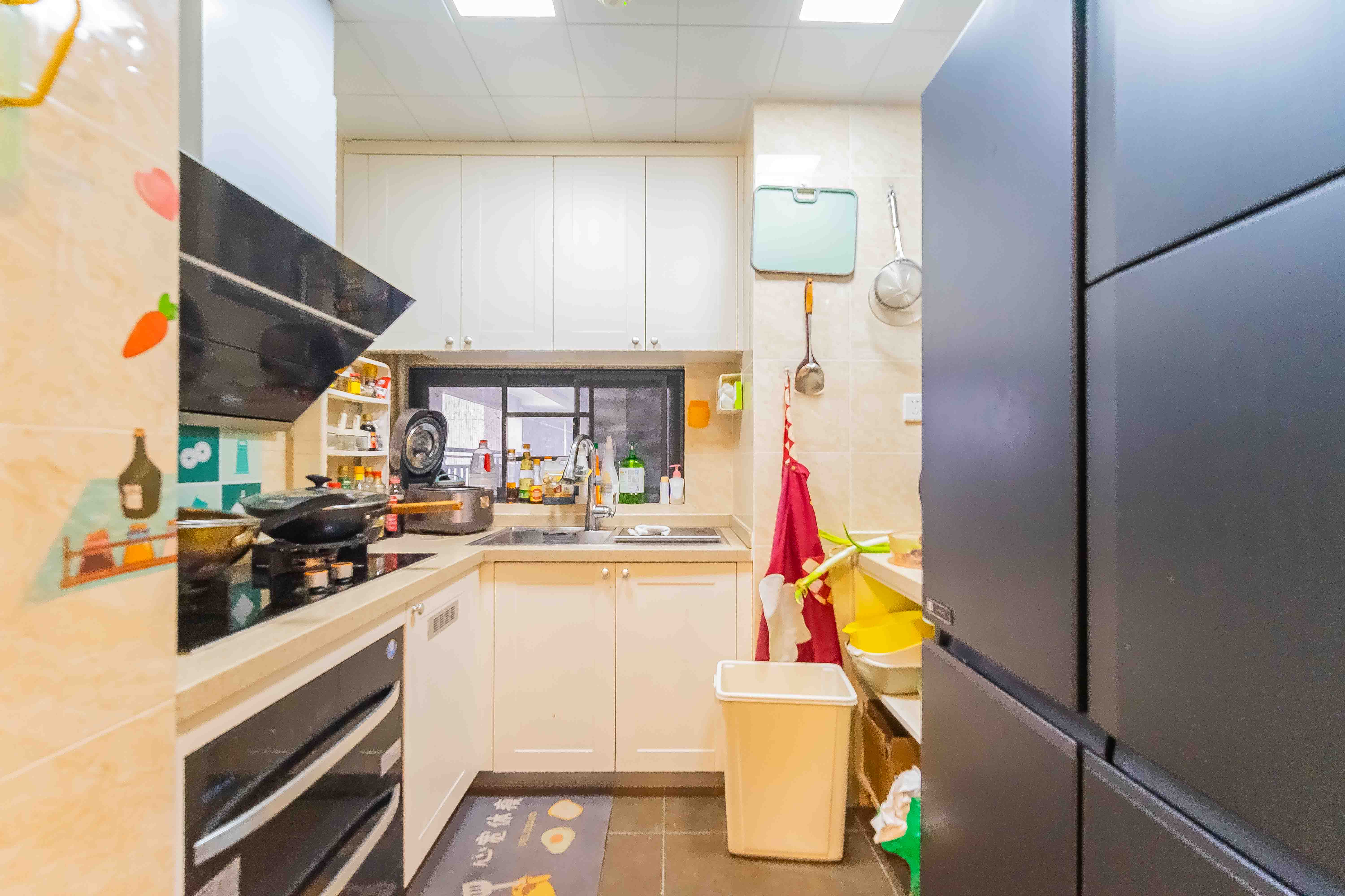 万科魅力之城  3室2厅2卫    129.8万厨房