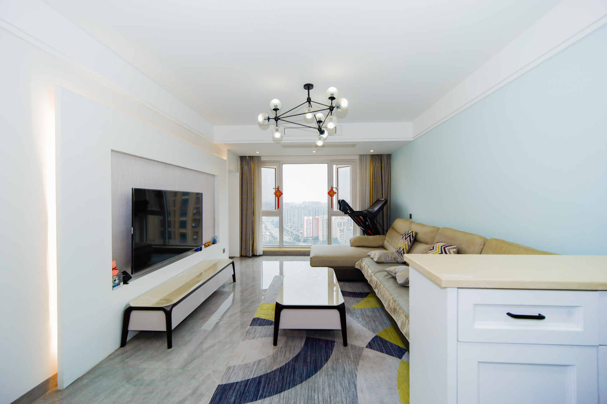 红星国际公馆 3室2厅2卫 110.0万 红星国际公馆 3室2厅2卫 110.0万客厅