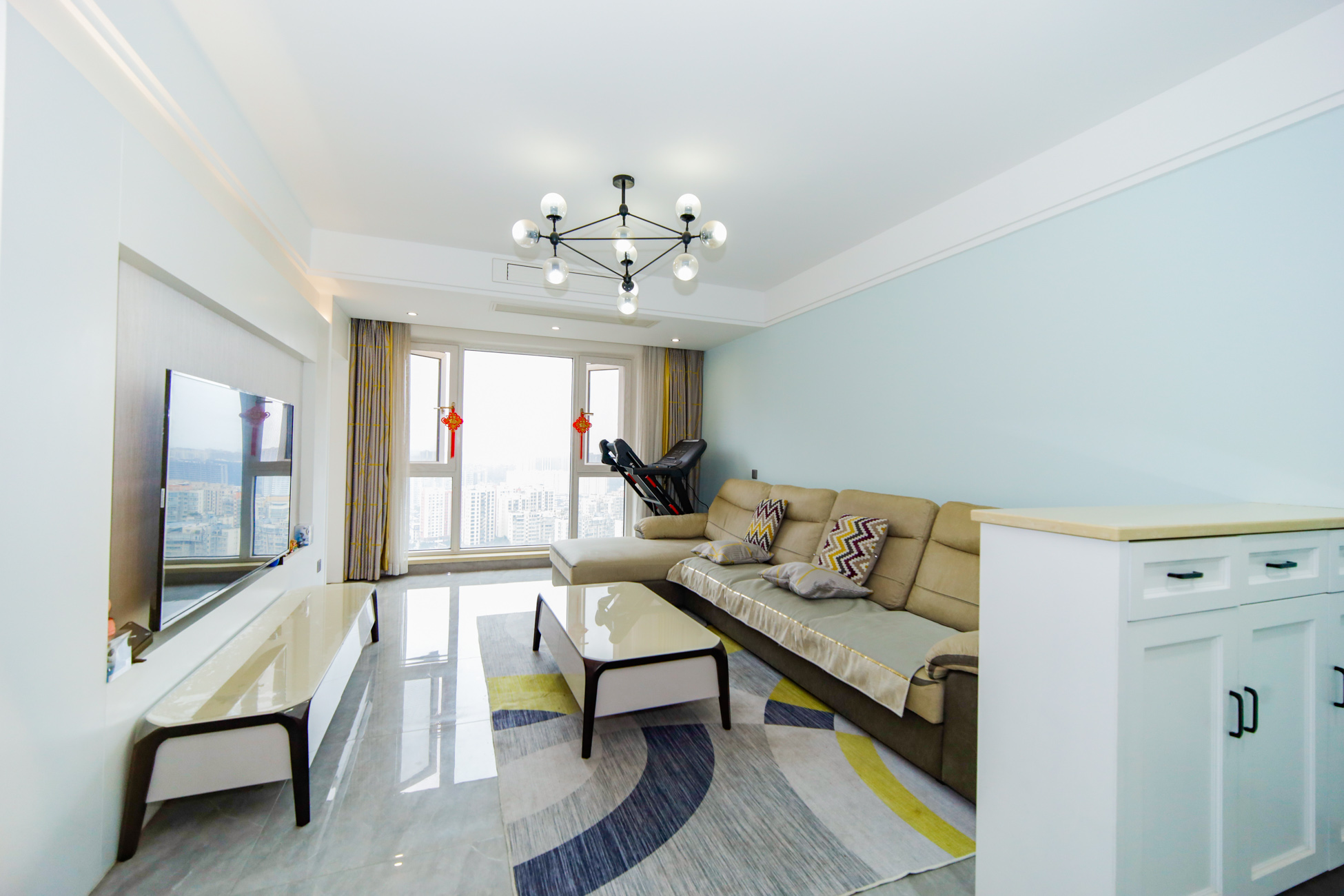 红星国际公馆 3室2厅2卫 110.0万 红星国际公馆 3室2厅2卫 110.0万客厅