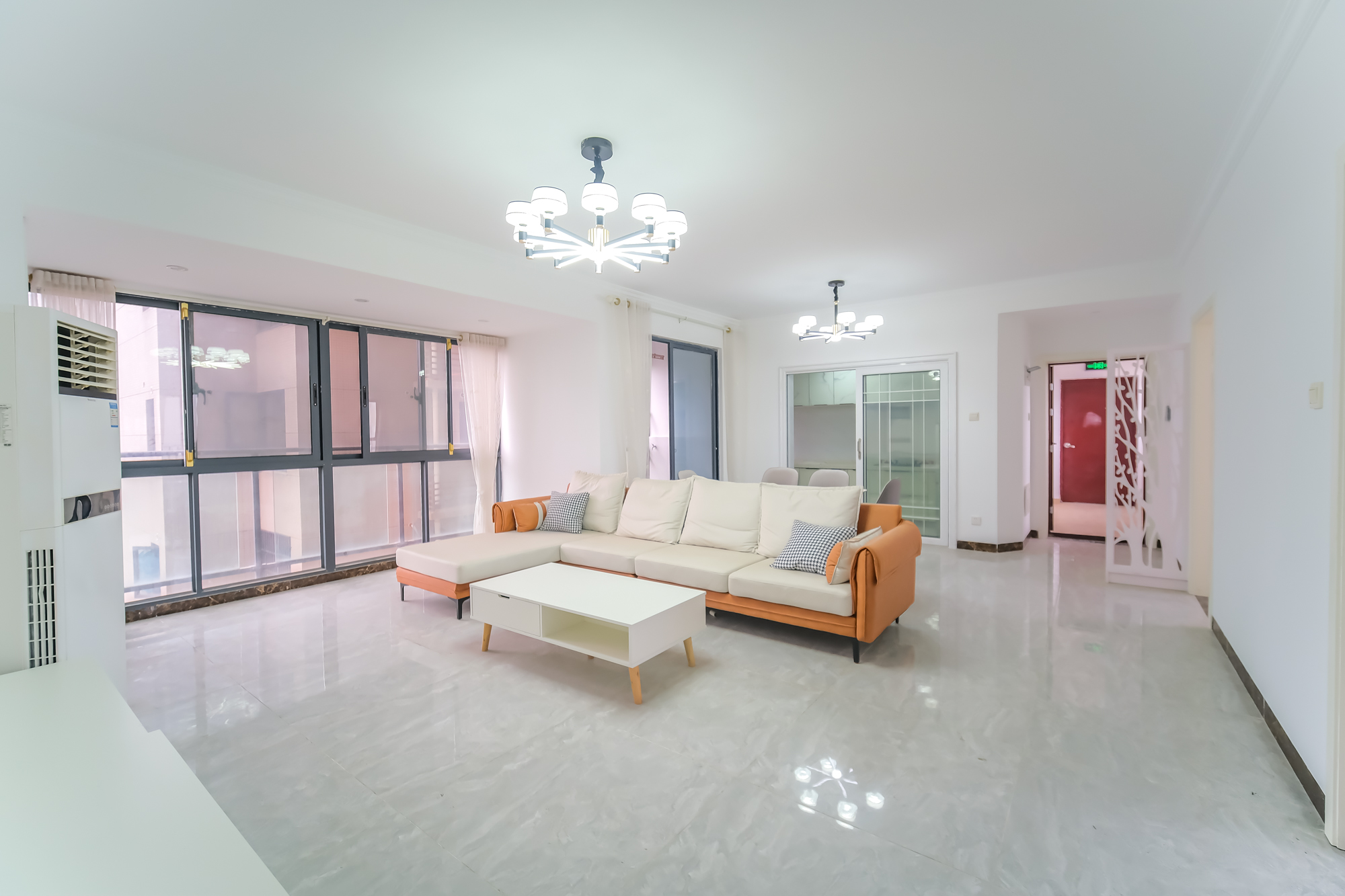 筑梦星园 3室2厅2卫 82.0万 筑梦星园 3室2厅2卫 82.0万客厅