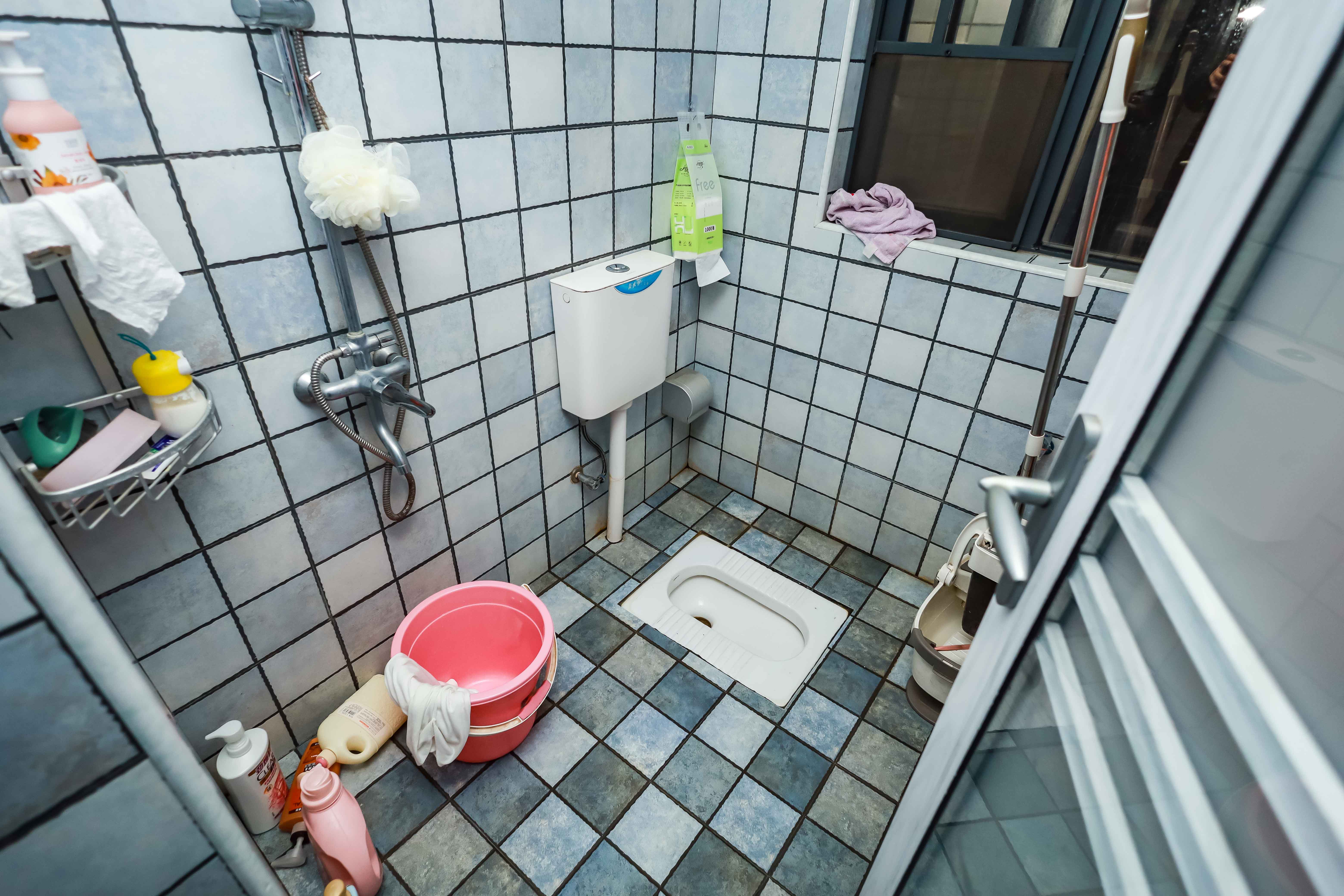 广泰锦苑  3室2厅2卫   108.00万卫生间
