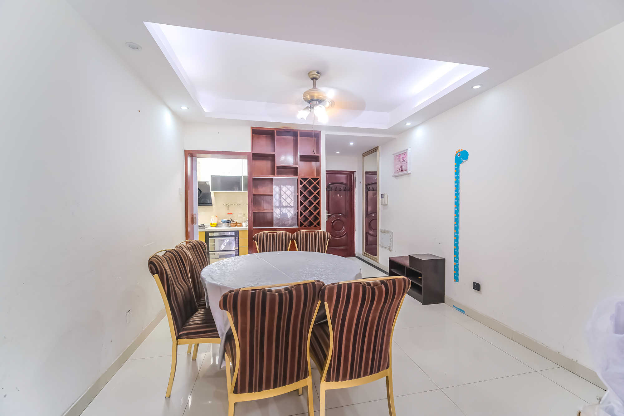 好望谷 3室2厅2卫 60.0万 好望谷 3室2厅2卫 60.0万客厅