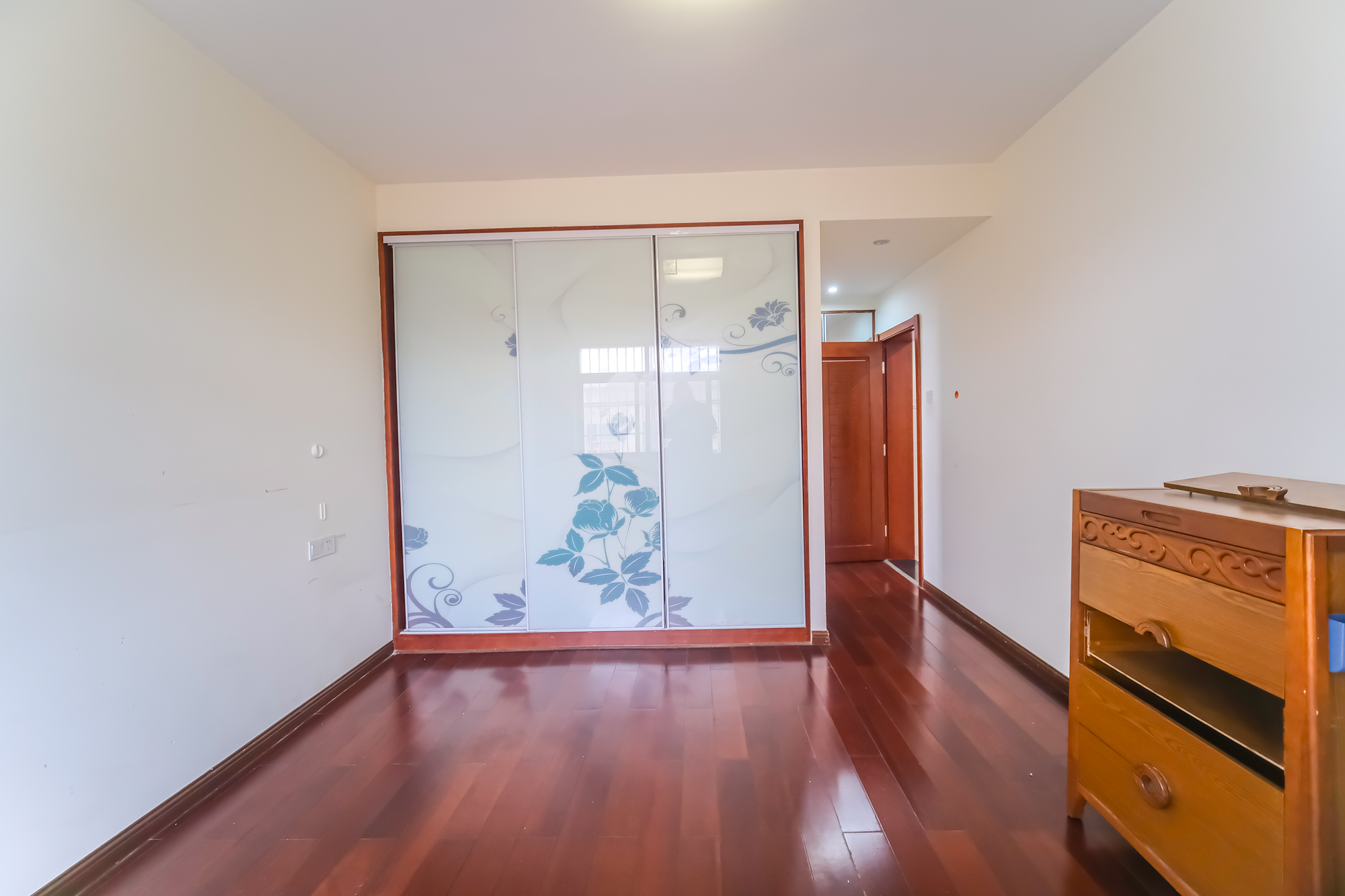 好望谷 3室2厅2卫 60.0万 好望谷 3室2厅2卫 60.0万卧室