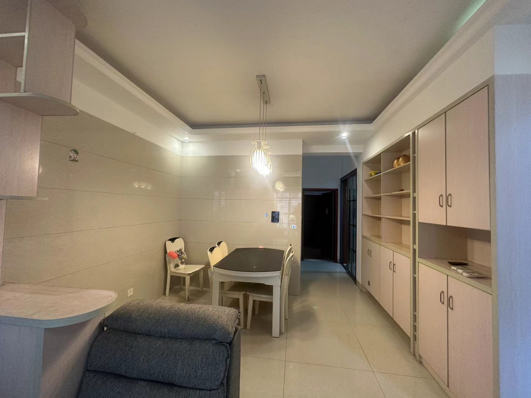 泰山公馆  2室2厅1卫    48.0万 泰山公馆  2室2厅1卫    48.0万室内图