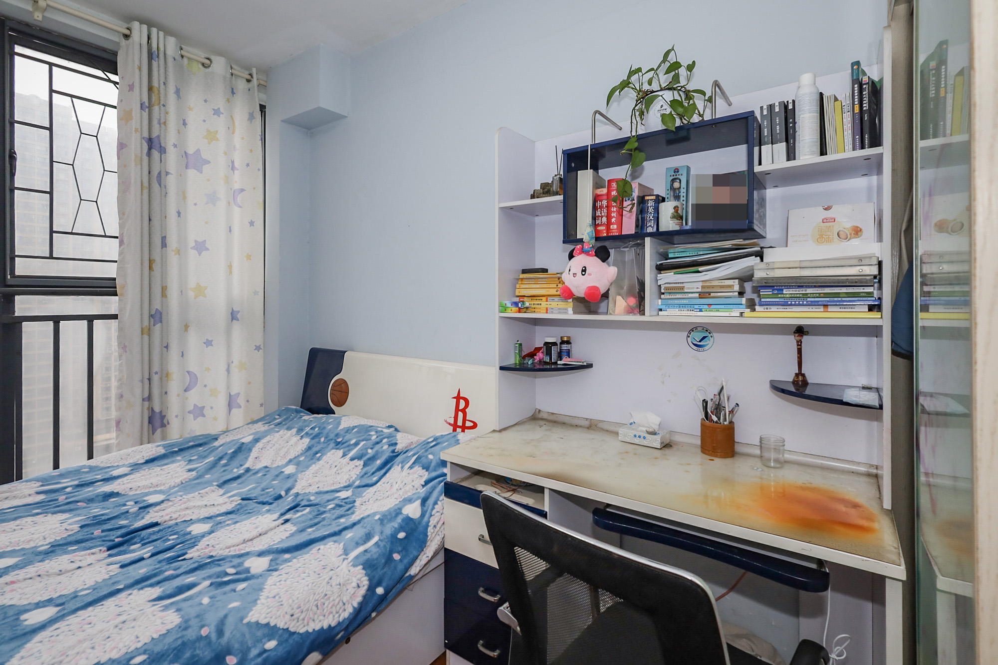 钰龙天下一期  4室2厅2卫    295.0万 钰龙天下一期  4室2厅2卫    295.0万卧室