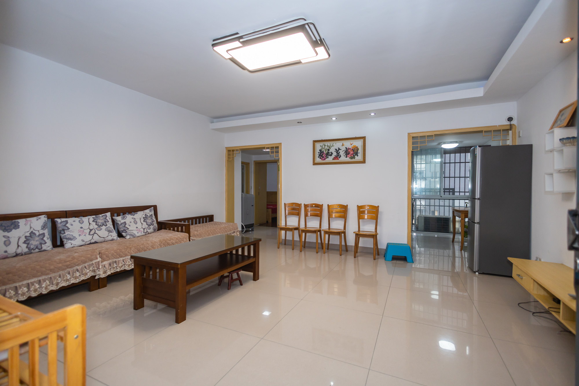 锦璨家园  2室2厅1卫    56.7万 锦璨家园  2室2厅1卫    56.7万客厅