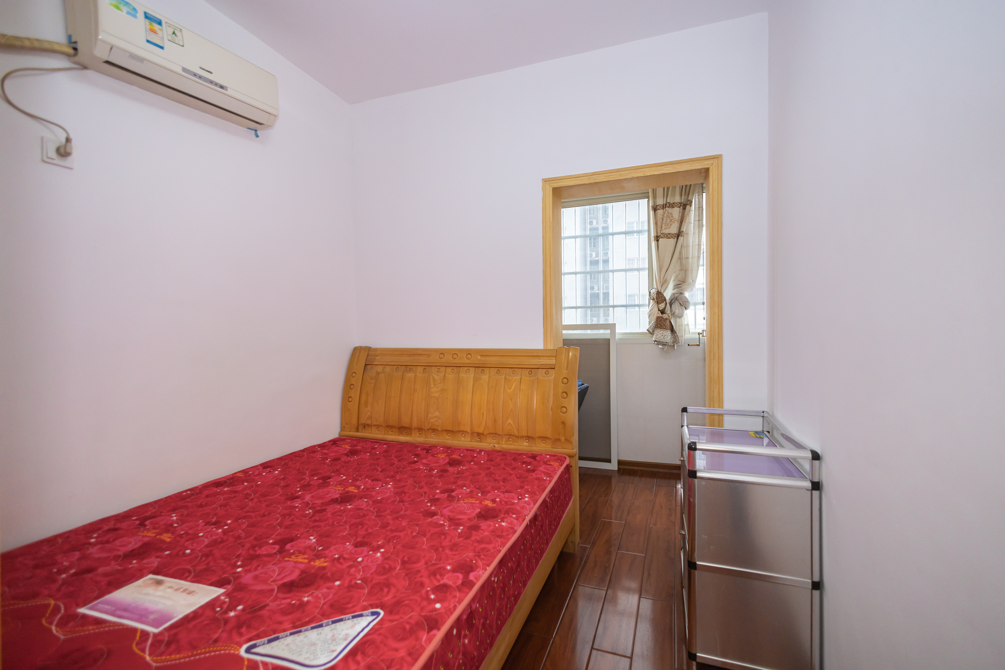 锦璨家园  2室2厅1卫    56.7万 锦璨家园  2室2厅1卫    56.7万卧室