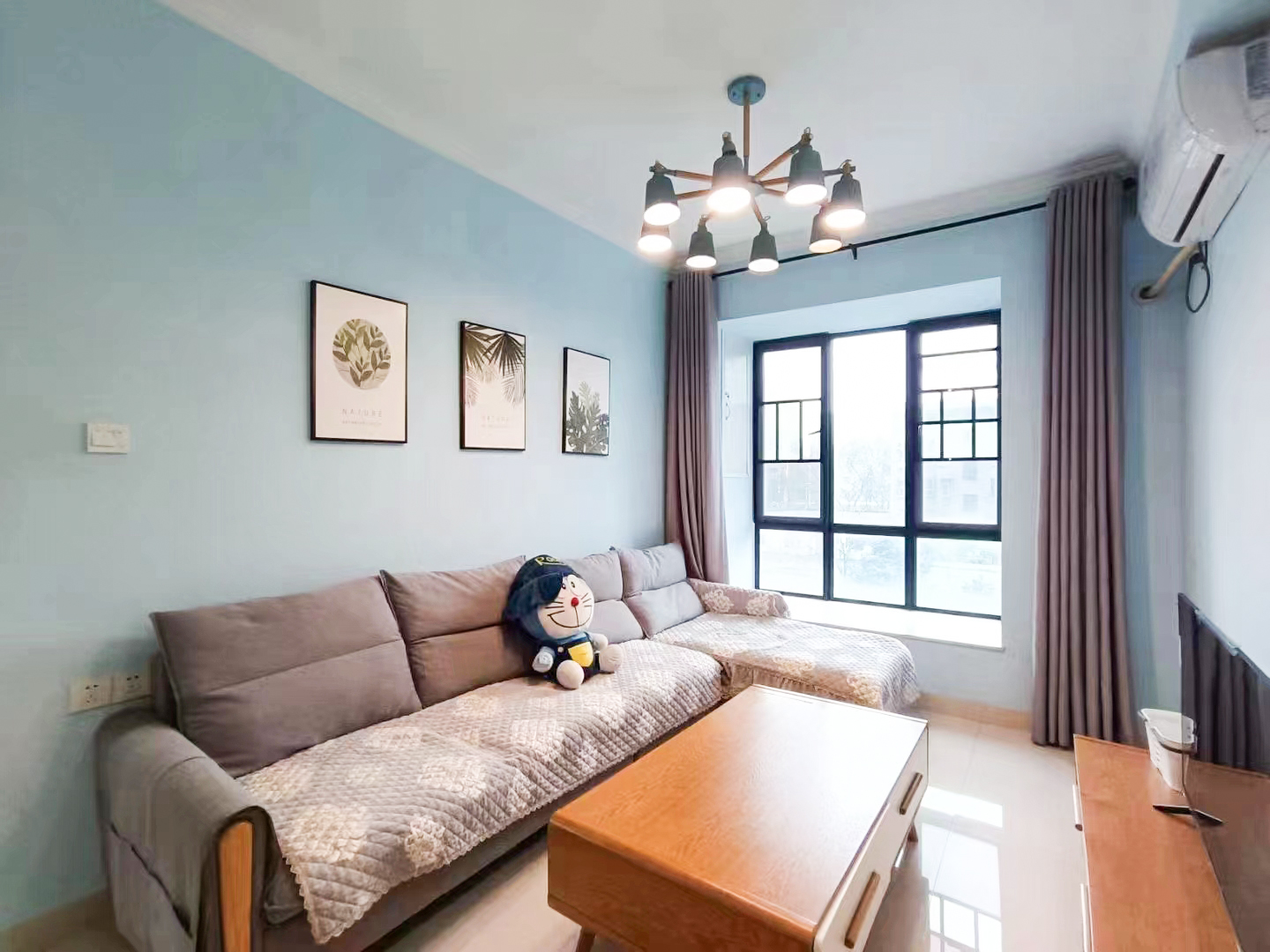 荣悦台 2室2厅1卫 85.0万 荣悦台 2室2厅1卫 85.0万客厅