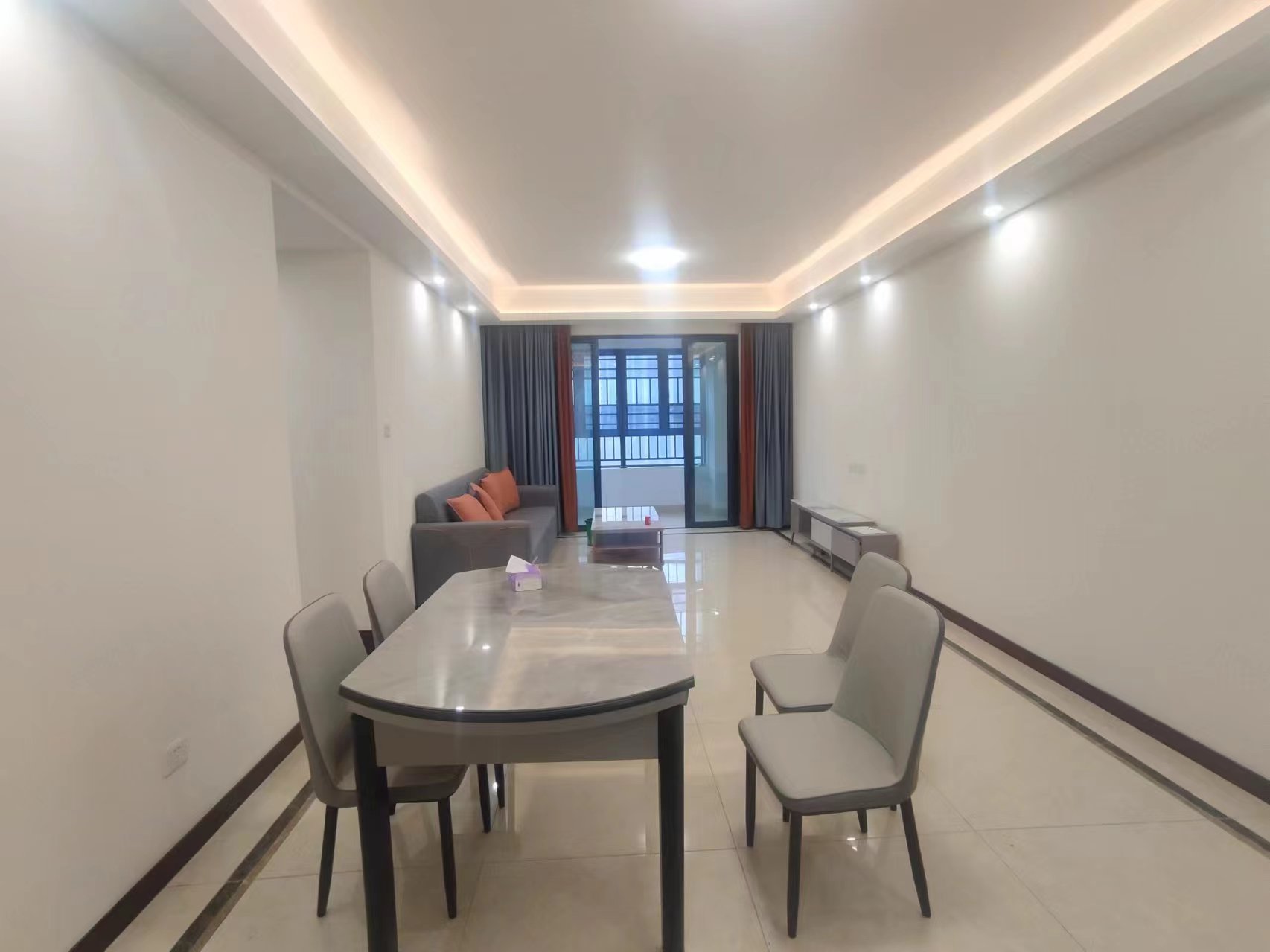 中建玥熙台 3室2厅2卫 79.8万 中建玥熙台 3室2厅2卫 79.8万室内图