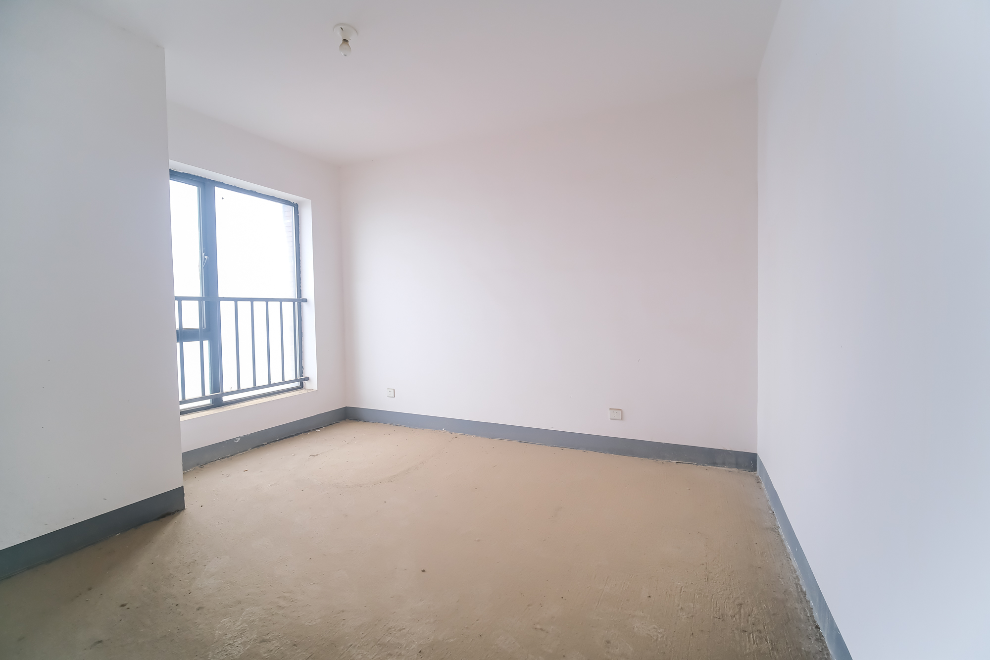 三一街区 3室2厅1卫 99.0万 三一街区 3室2厅1卫 99.0万卧室