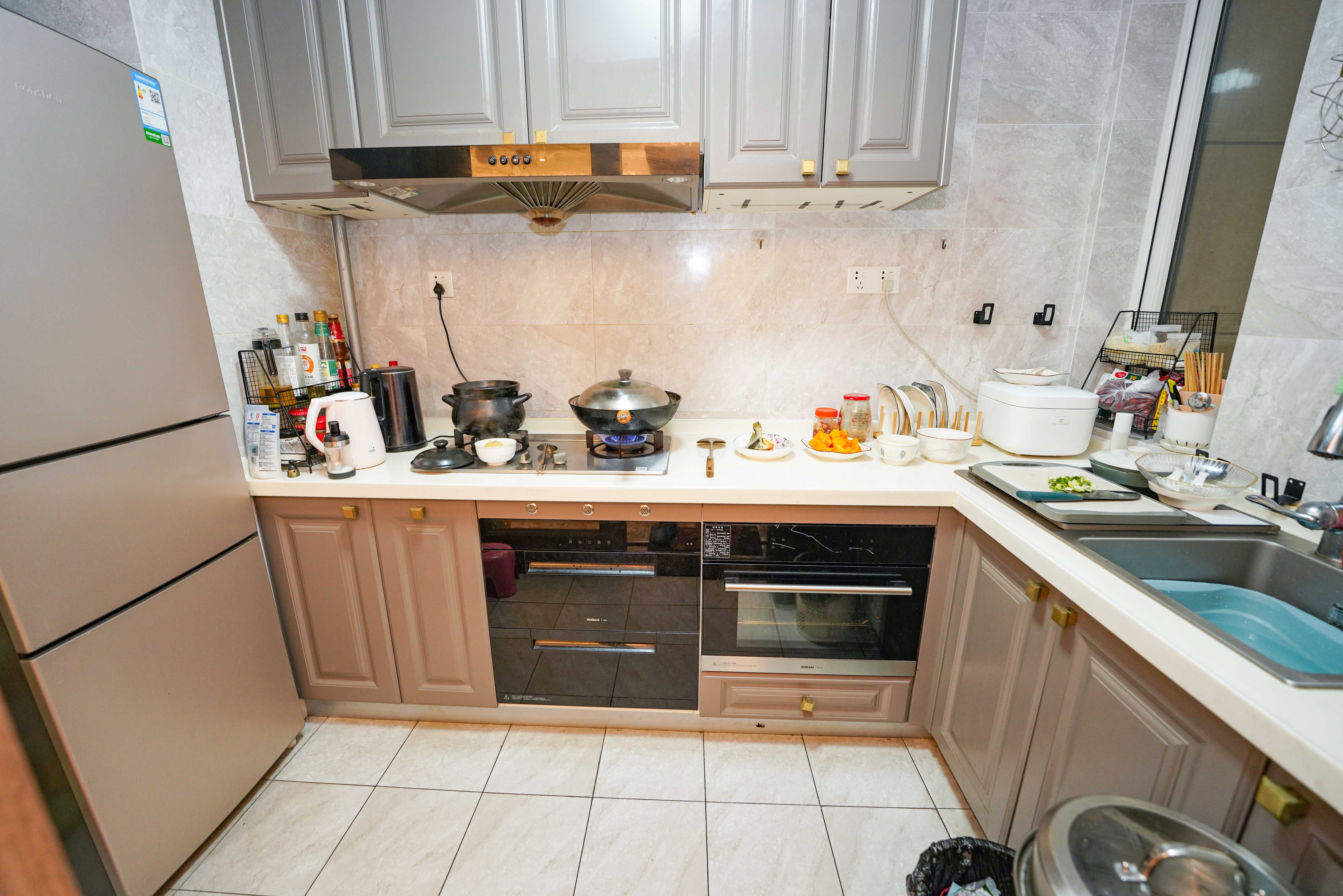 金地铂悦  3室2厅1卫    88.8万 金地铂悦  3室2厅1卫    88.8万其他