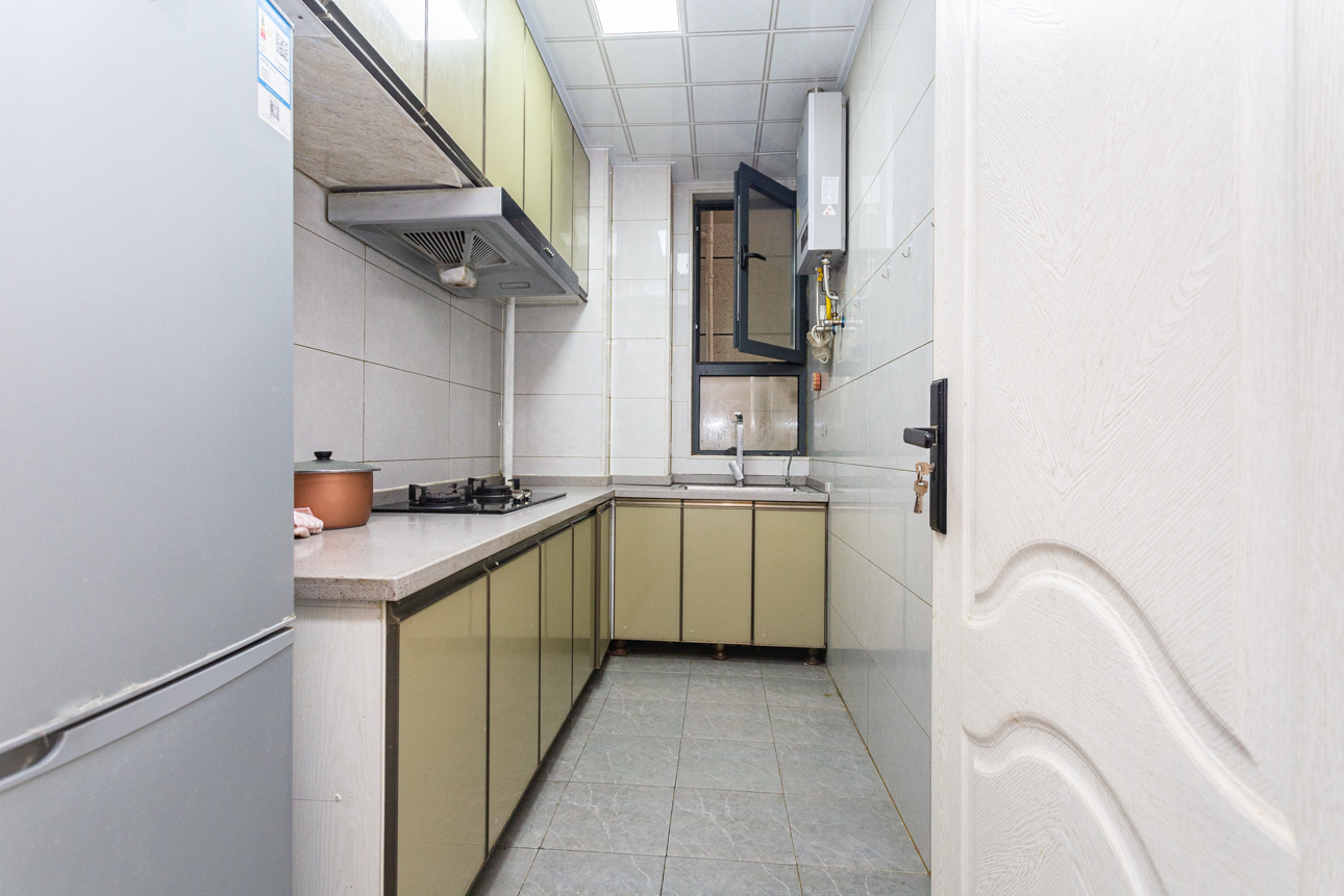 明发阅江悦府  2室2厅1卫    77.8万厨房