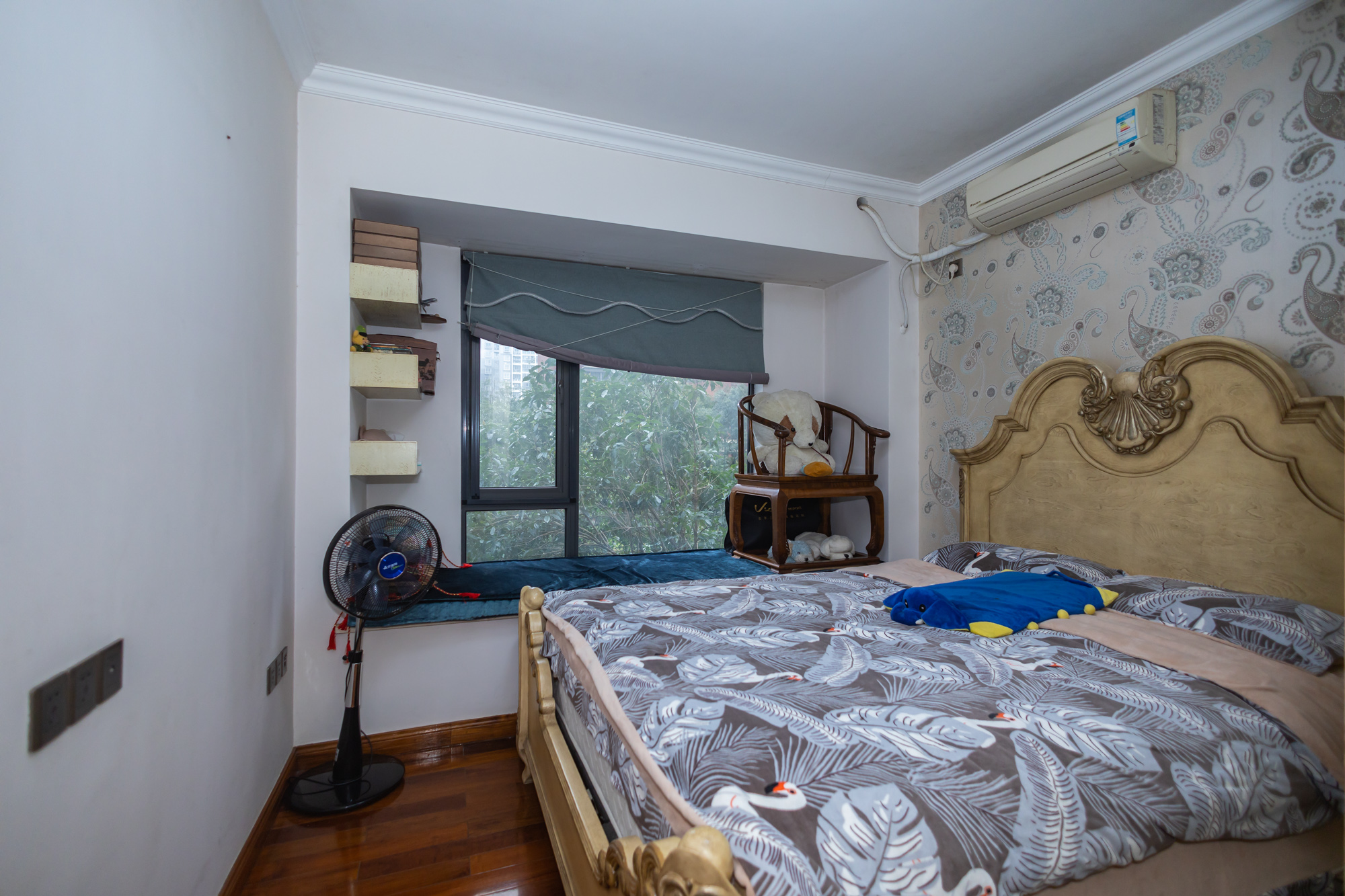 华润凤凰城二期 4室2厅2卫 146.8万 华润凤凰城二期 4室2厅2卫 146.8万卧室