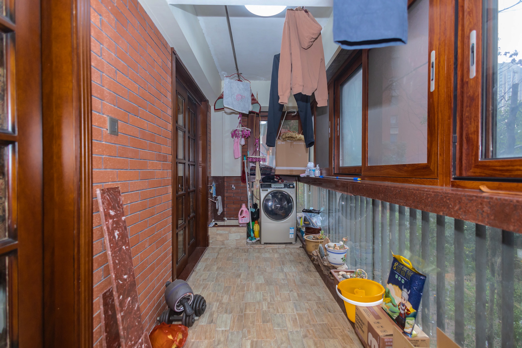 华润凤凰城二期 4室2厅2卫 146.8万 华润凤凰城二期 4室2厅2卫 146.8万阳台