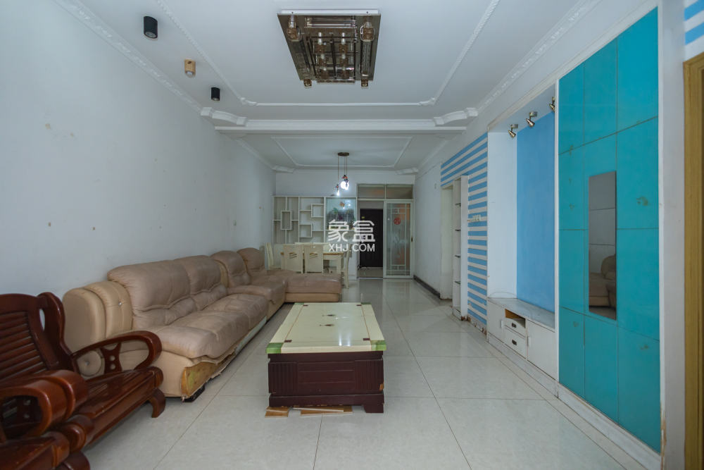 楚天中苑  2室2厅1卫    46.0万